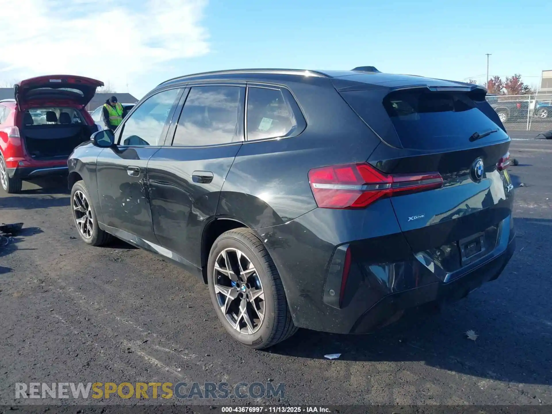 3 Photograph of a damaged car 5UX53GP07S9Y19693 BMW X3 2025