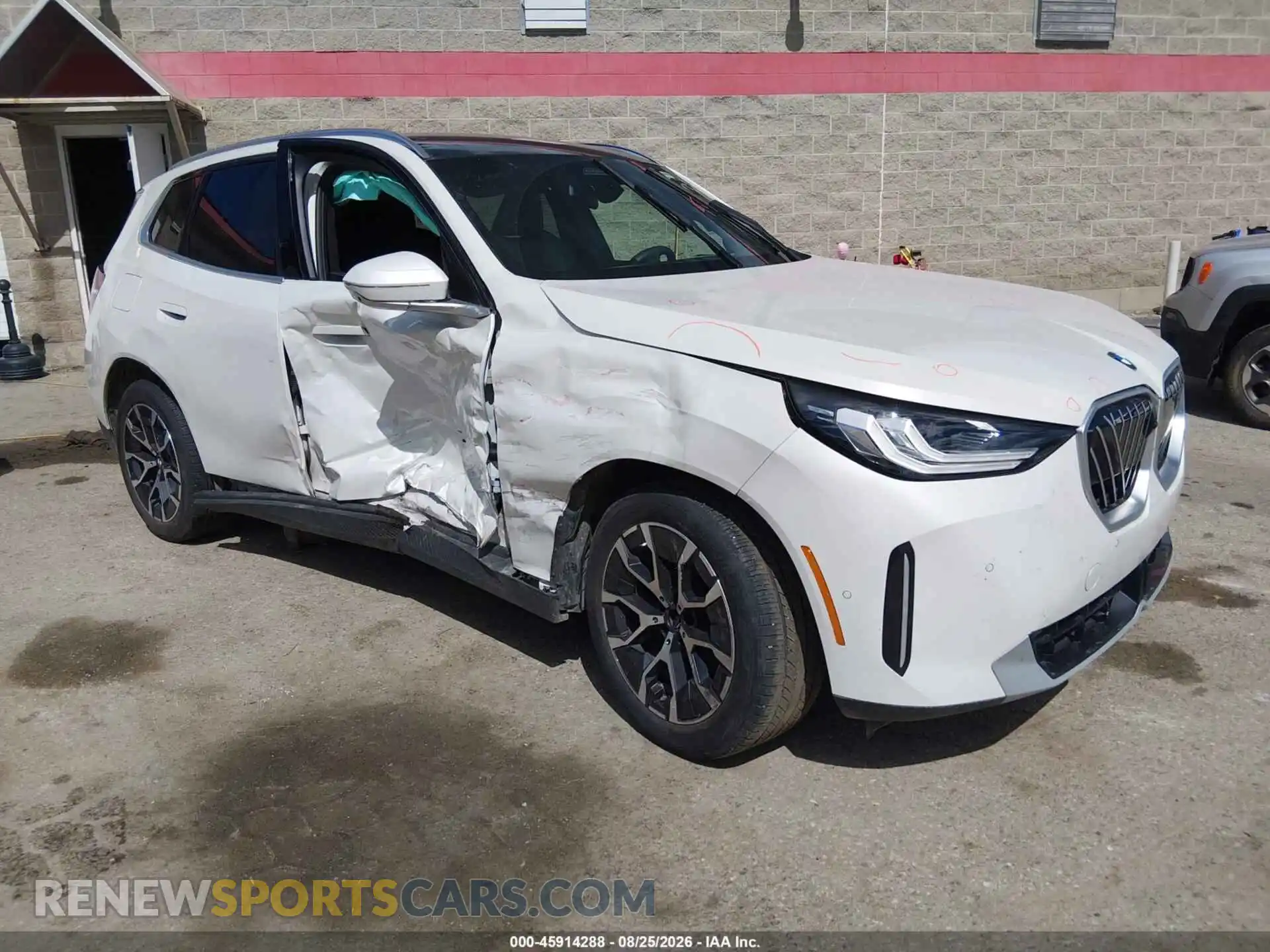 1 Фотография поврежденного автомобиля 5UX53GP07S9Y37000 BMW X3 2025