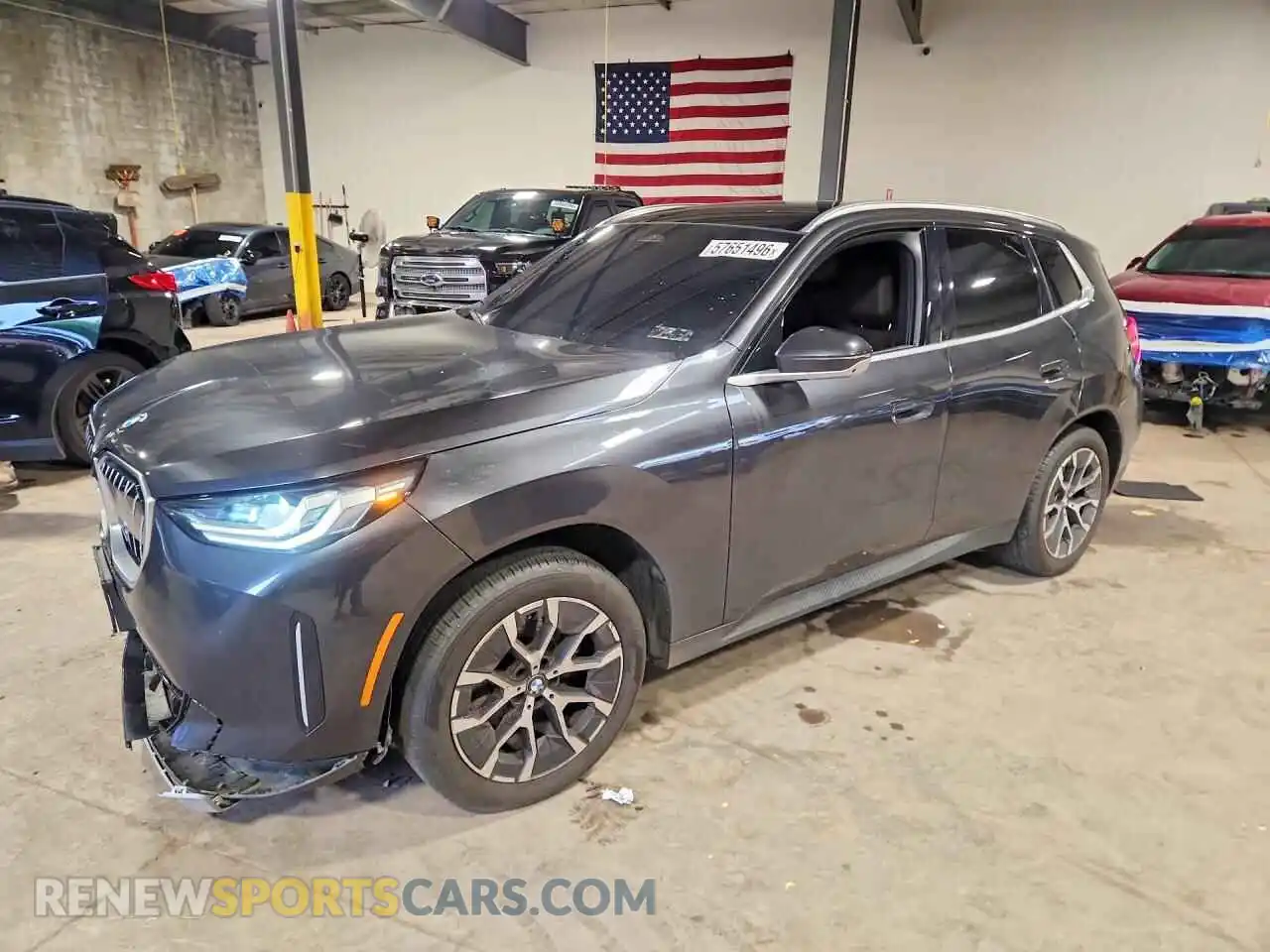 1 Photograph of a damaged car 5UX53GP07S9Z53314 BMW X3 2025