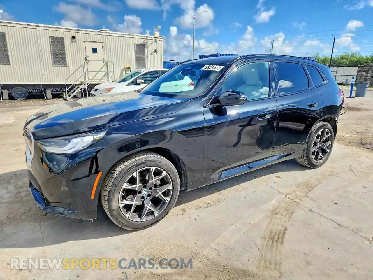 1 Photograph of a damaged car 5UX53GP08S9042568 BMW X3 2025