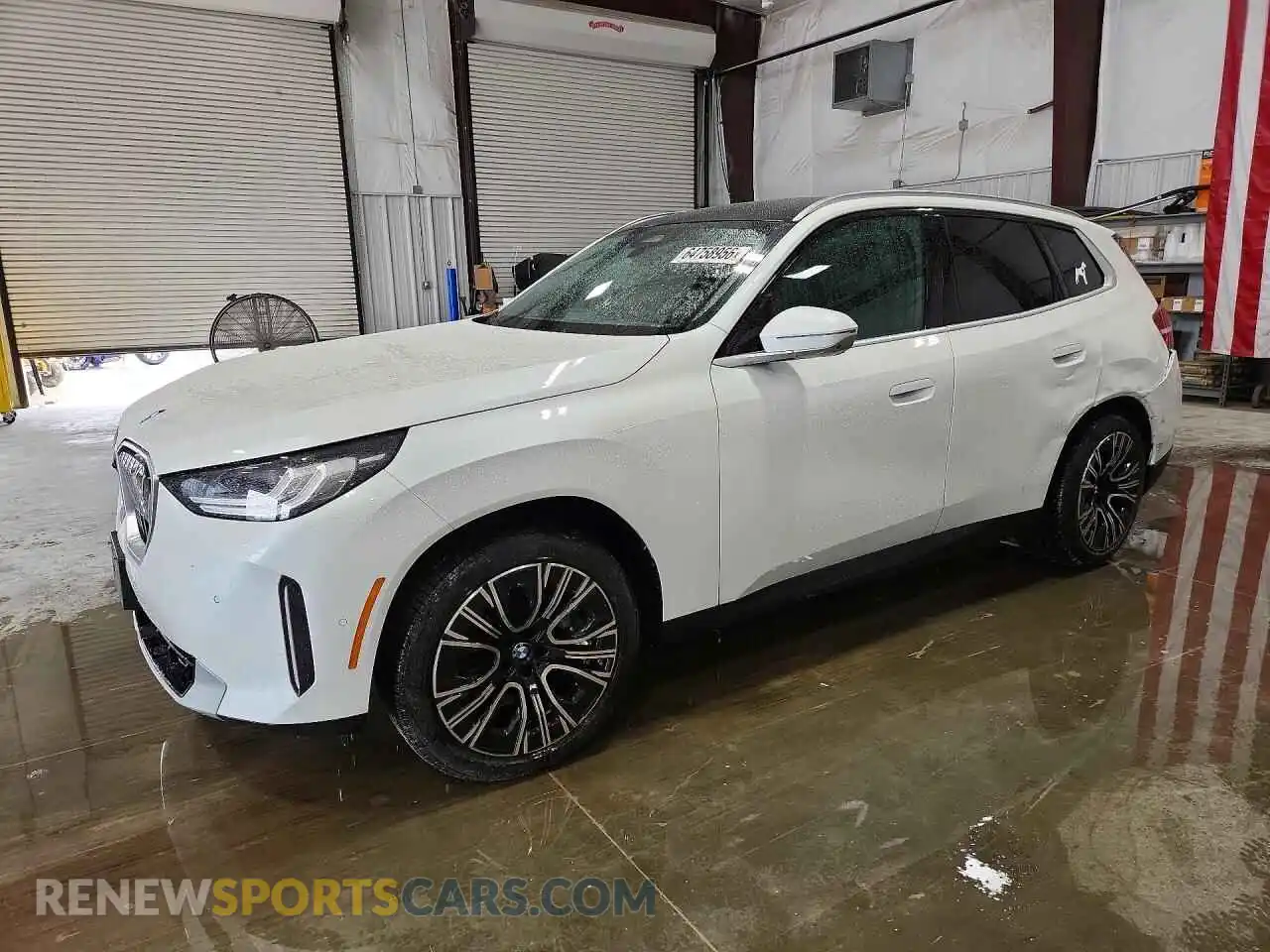 1 Photograph of a damaged car 5UX53GP0XS9047867 BMW X3 2025