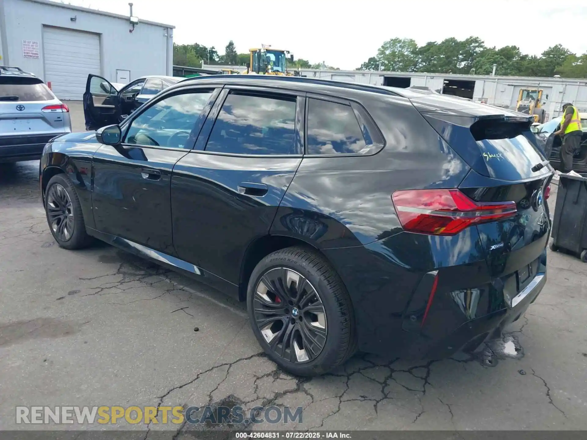 3 Фотография поврежденного автомобиля 5UX53GP0XS9Y40134 BMW X3 2025
