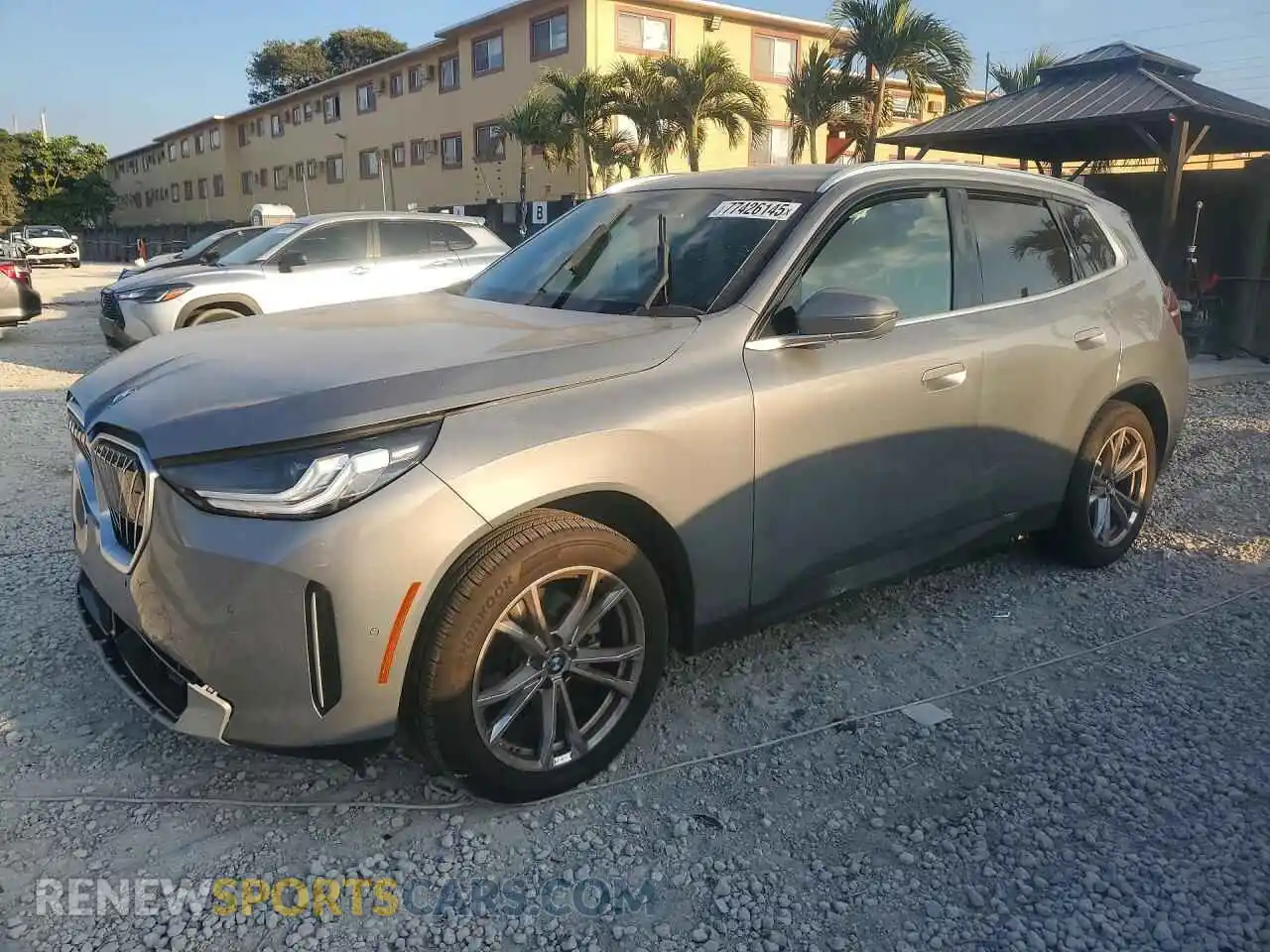 1 Photograph of a damaged car 5UX53GP0XS9Z27984 BMW X3 2025