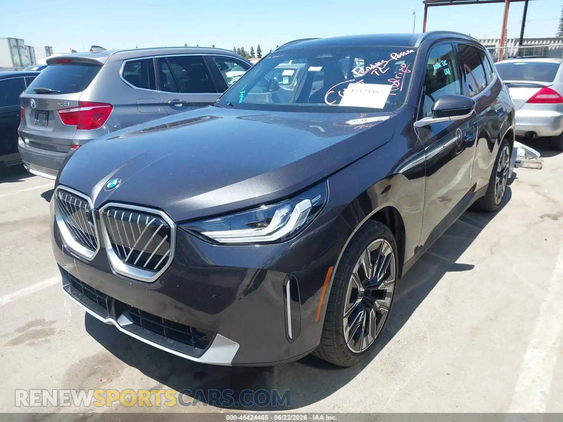 2 Photograph of a damaged car 5UX53GP0XS9Z54988 BMW X3 2025