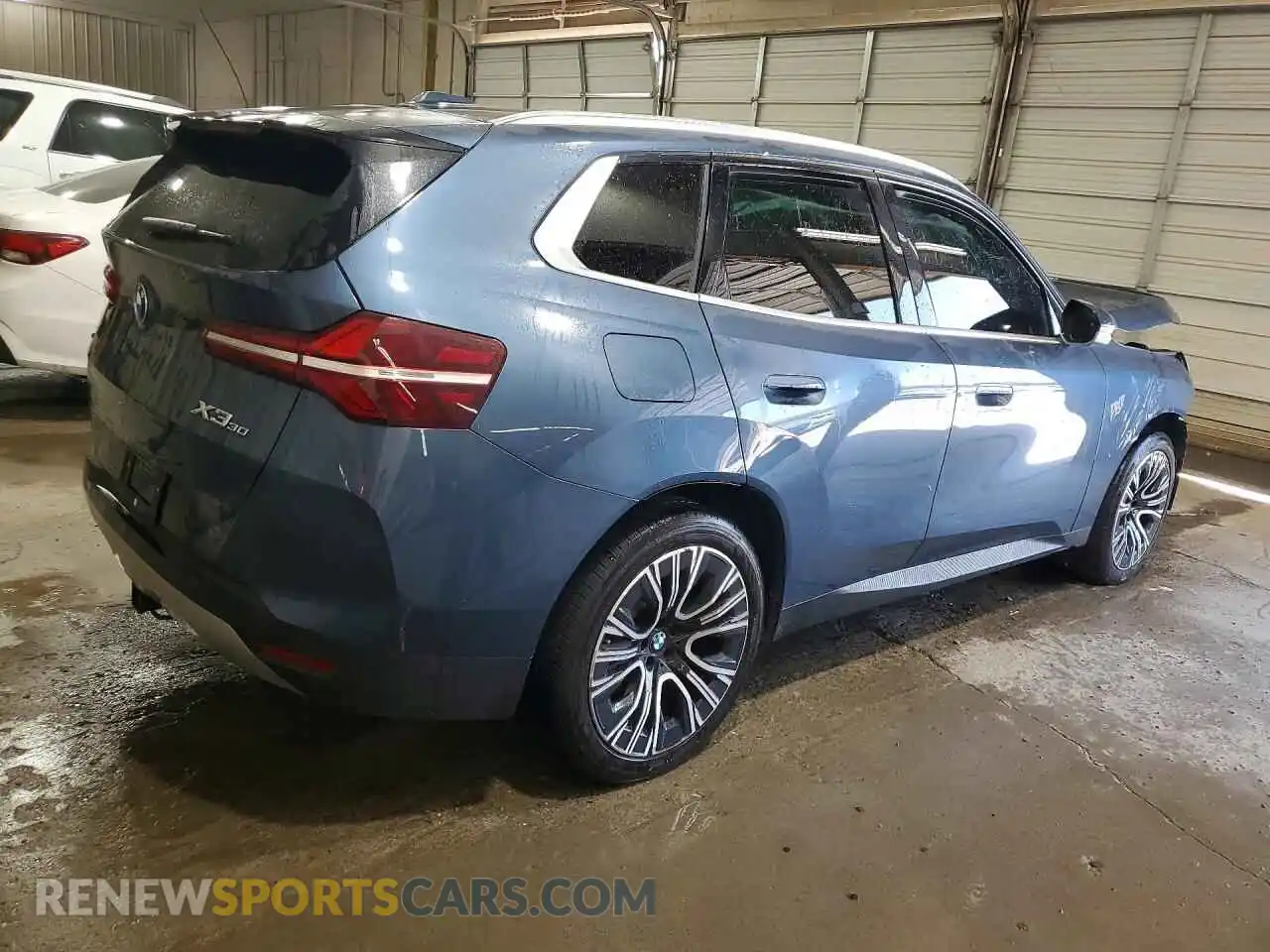 3 Photograph of a damaged car 5UX53GP0XS9Z83620 BMW X3 2025