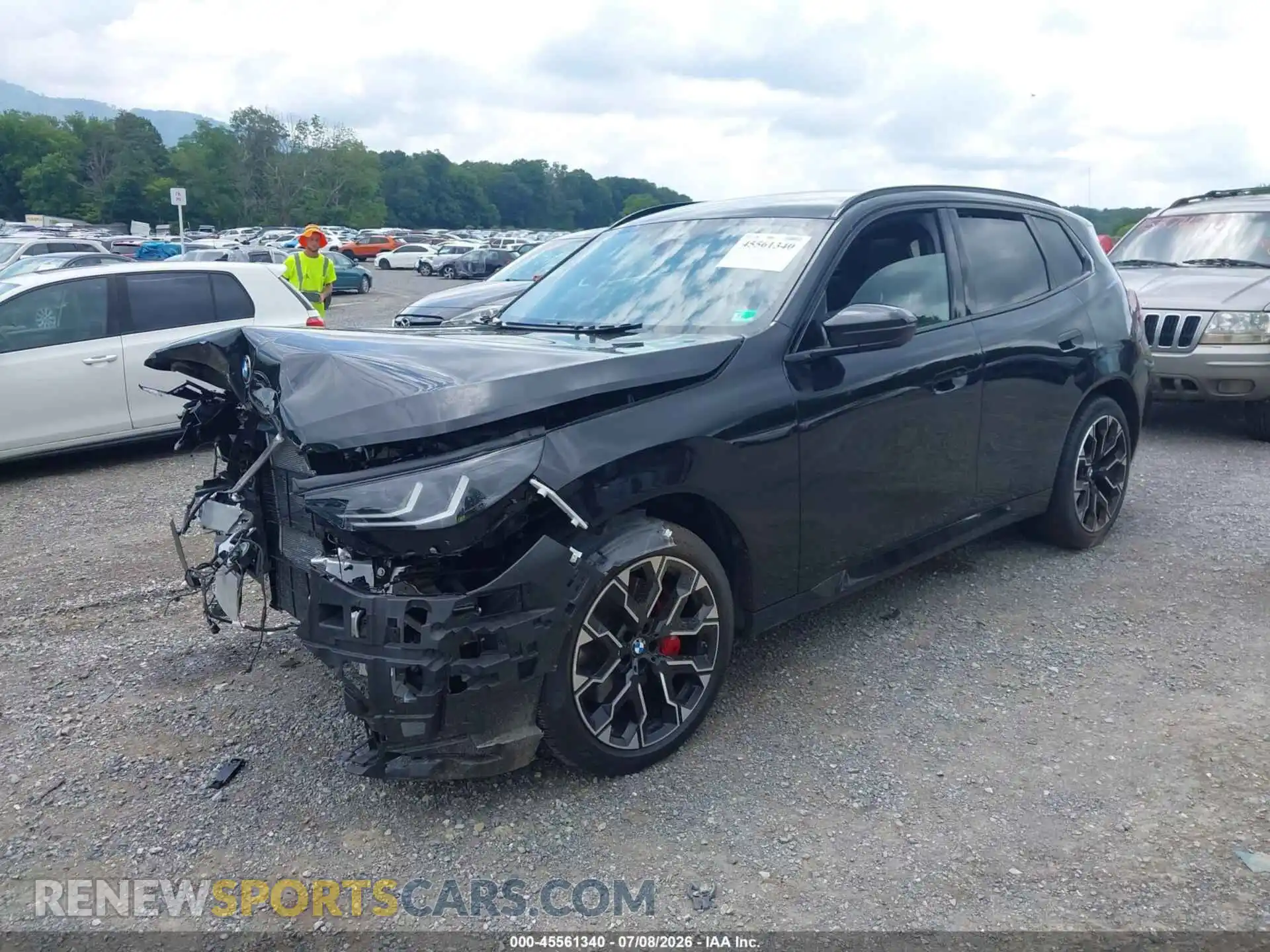 2 Photograph of a damaged car 5UX73GP09S9138766 BMW X3 2025