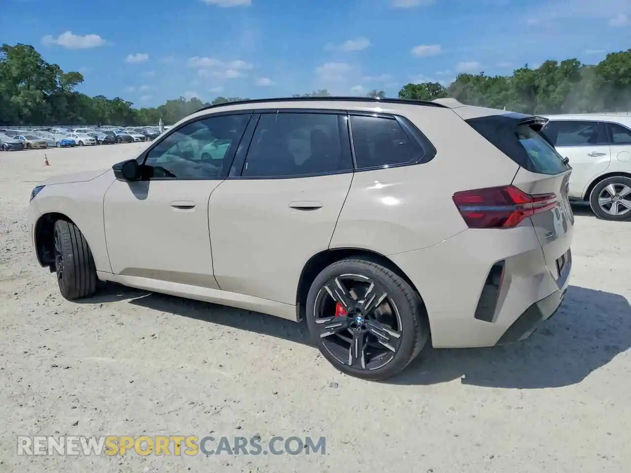 2 Фотография поврежденного автомобиля 5UX73GP0XS9X59658 BMW X3 2025