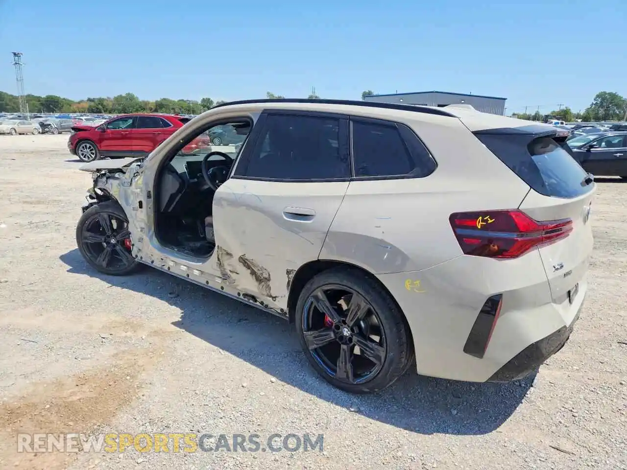 2 Фотография поврежденного автомобиля 5UX73GP0XS9Z00678 BMW X3 2025
