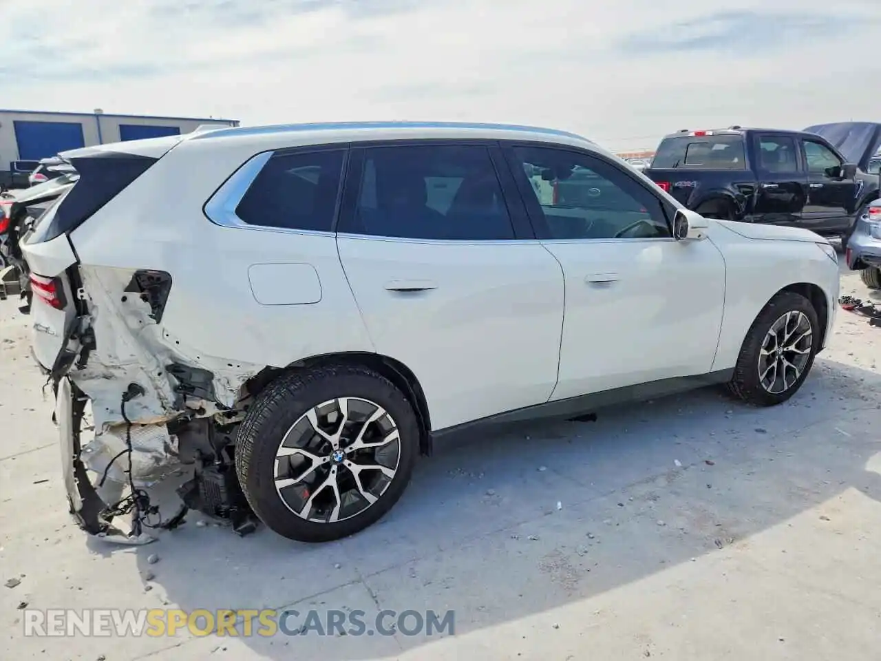 3 Photograph of a damaged car 5UX53GP01T9211427 BMW X3 2026