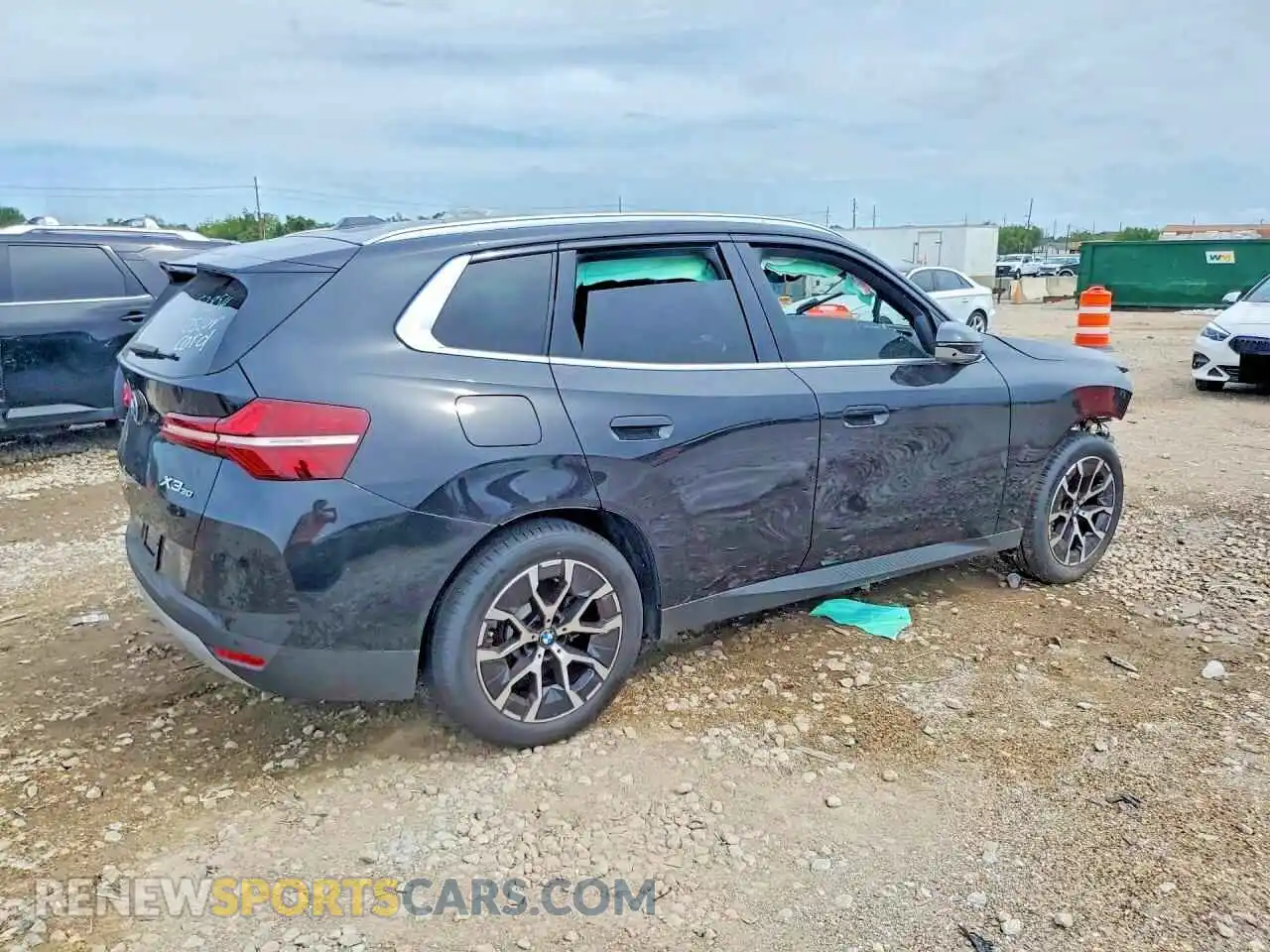 3 Photograph of a damaged car 5UX53GP01T9311009 BMW X3 2026