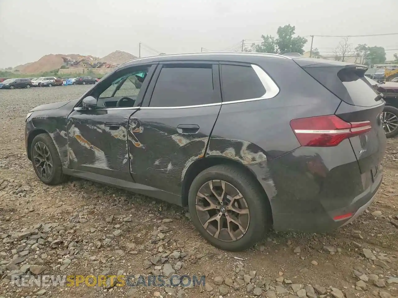 2 Photograph of a damaged car 5UX53GP04T9413999 BMW X3 2026