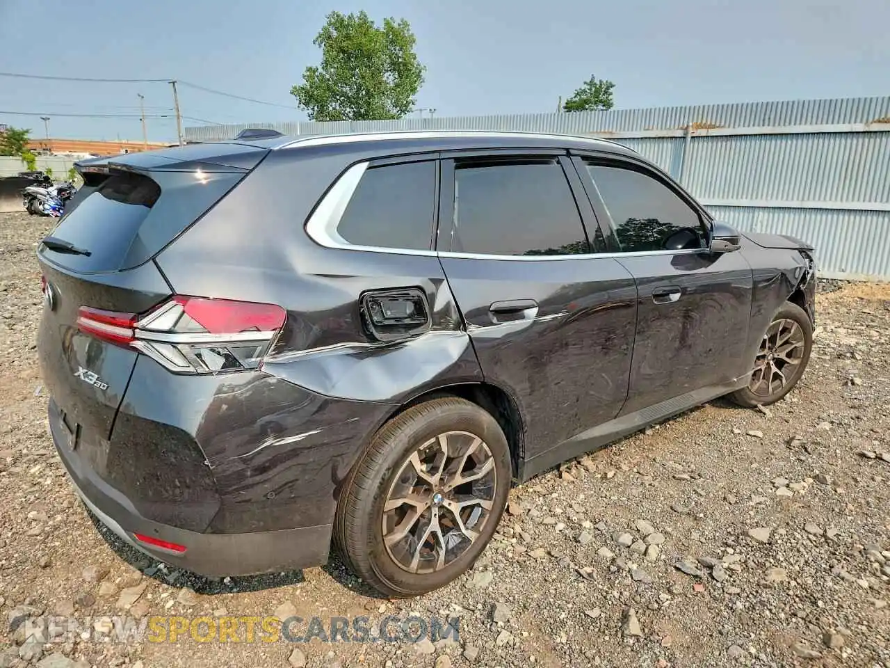 3 Photograph of a damaged car 5UX53GP04T9413999 BMW X3 2026