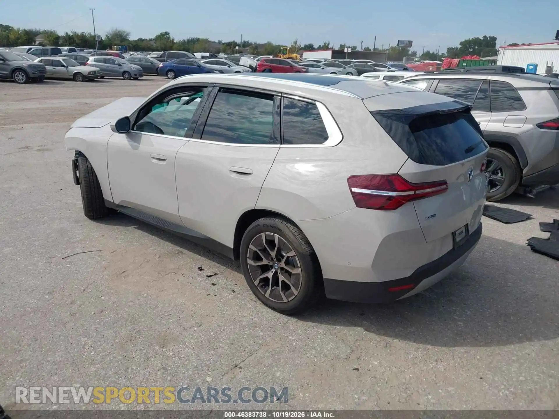 3 Photograph of a damaged car 5UX53GP08T9520361 BMW X3 2026