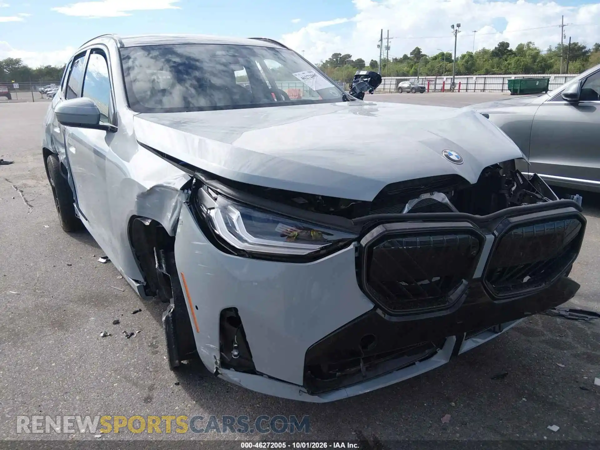 1 Photograph of a damaged car 5UX53GP09T9225110 BMW X3 2026