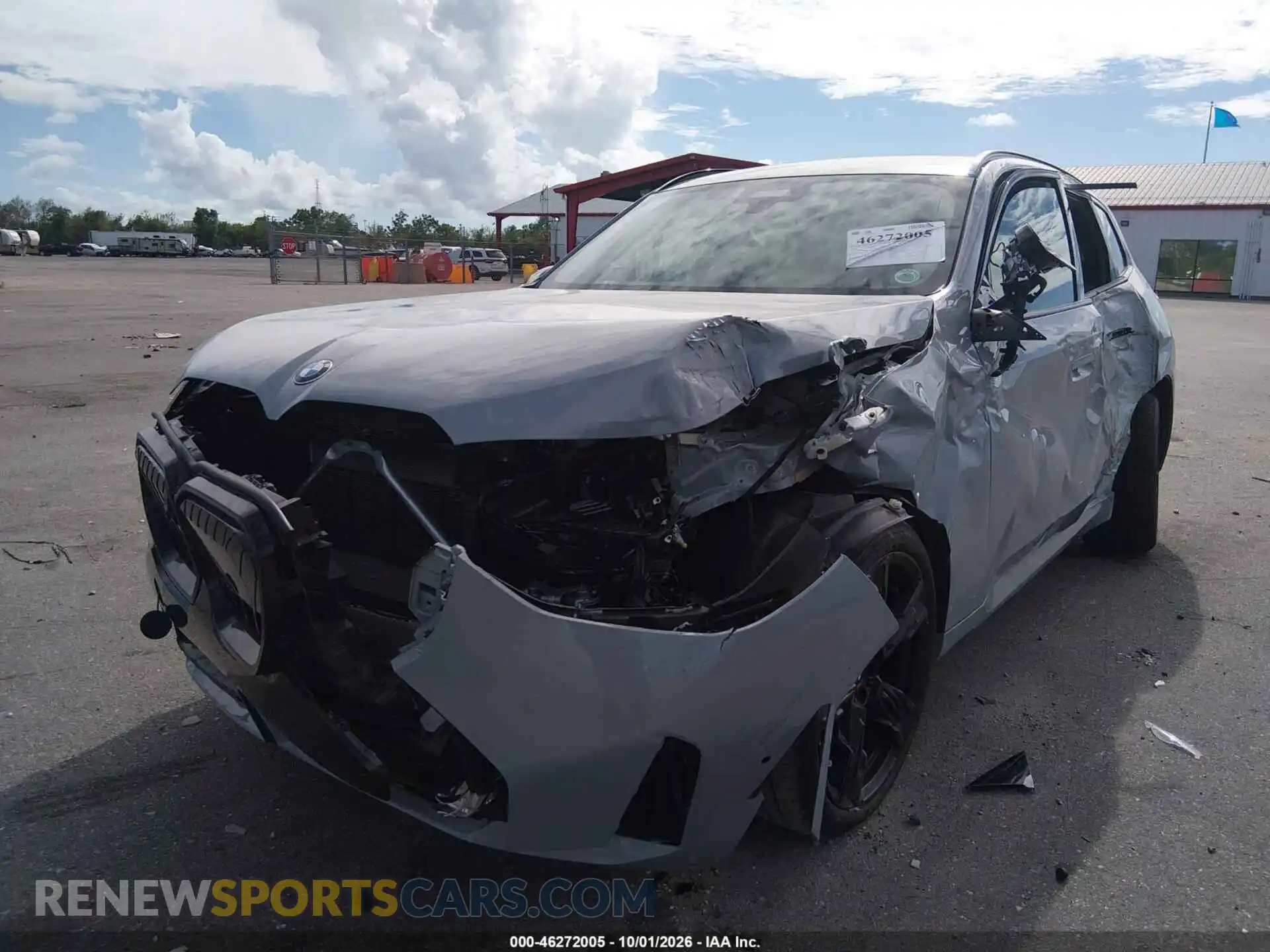 2 Photograph of a damaged car 5UX53GP09T9225110 BMW X3 2026