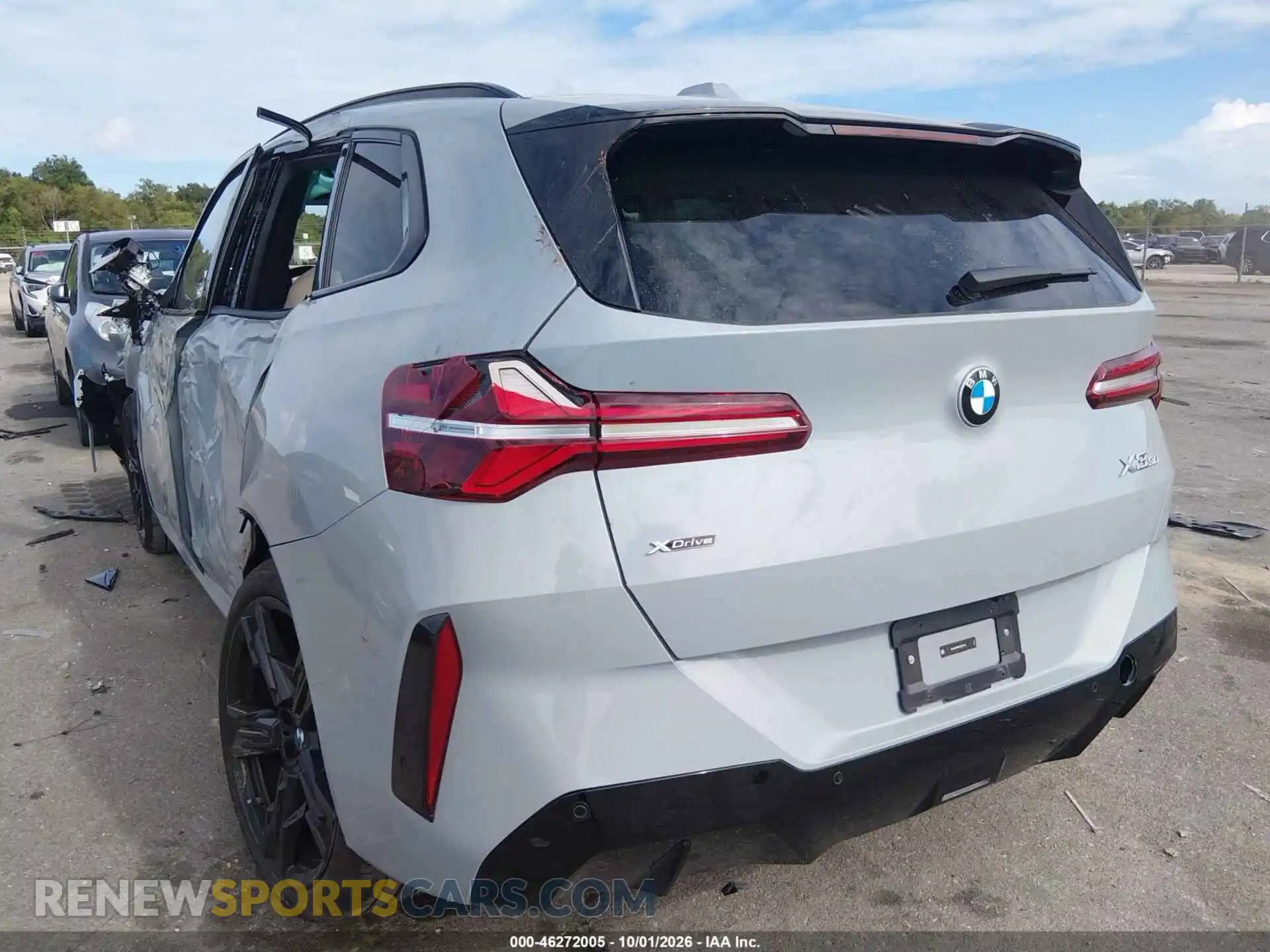 3 Photograph of a damaged car 5UX53GP09T9225110 BMW X3 2026