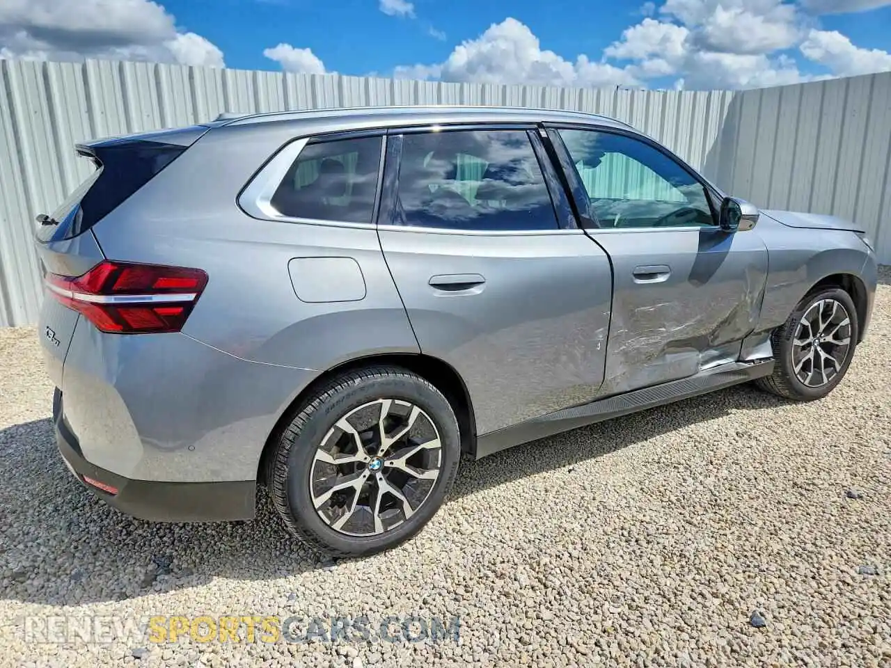 3 Photograph of a damaged car 5UX53GP0XT9195017 BMW X3 2026