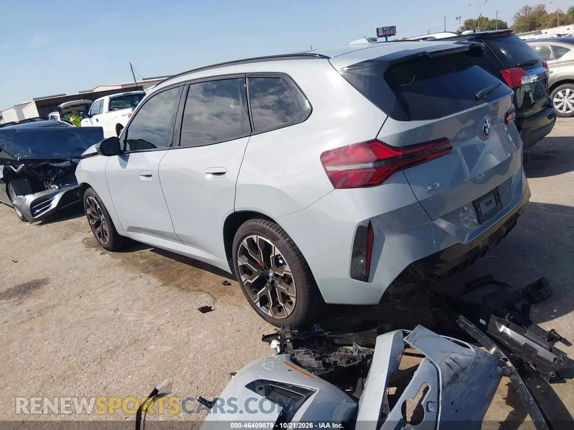 3 fotografías del automóvil dañado 5UX73GP02T9215298 BMW X3 2026