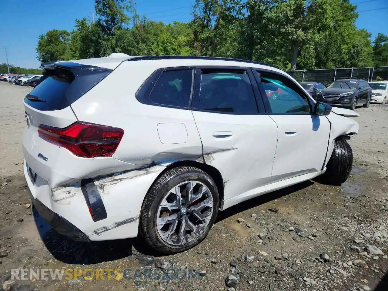 3 Photograph of a damaged car 5UX73GP04T9526330 BMW X3 2026