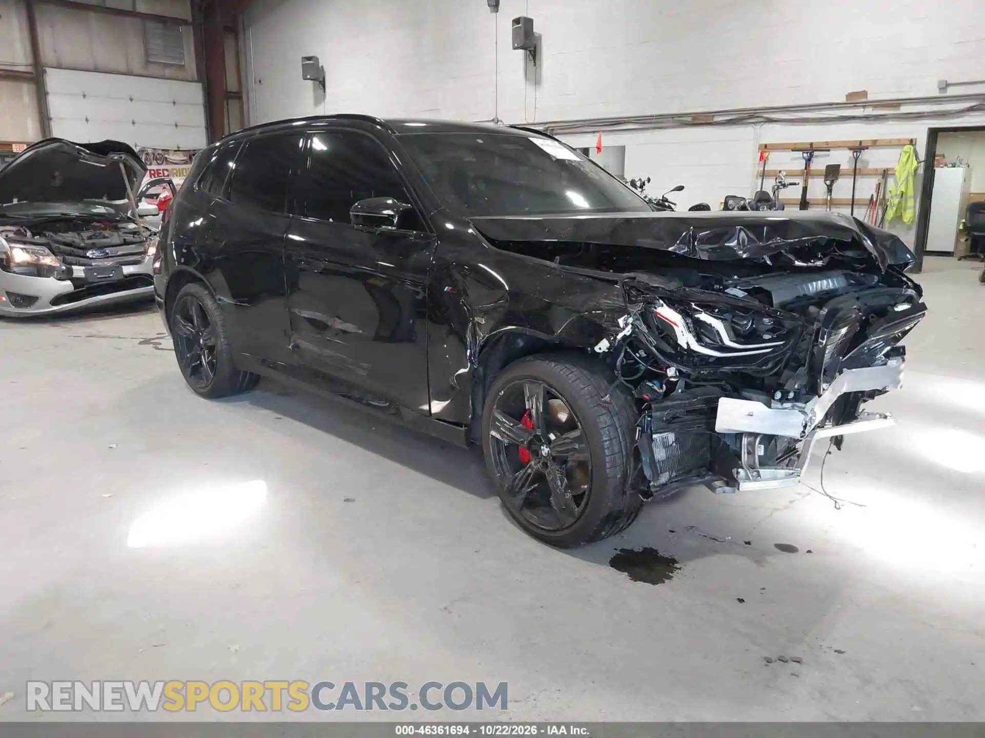 1 Photograph of a damaged car 5UX73GP08T9460669 BMW X3 2026