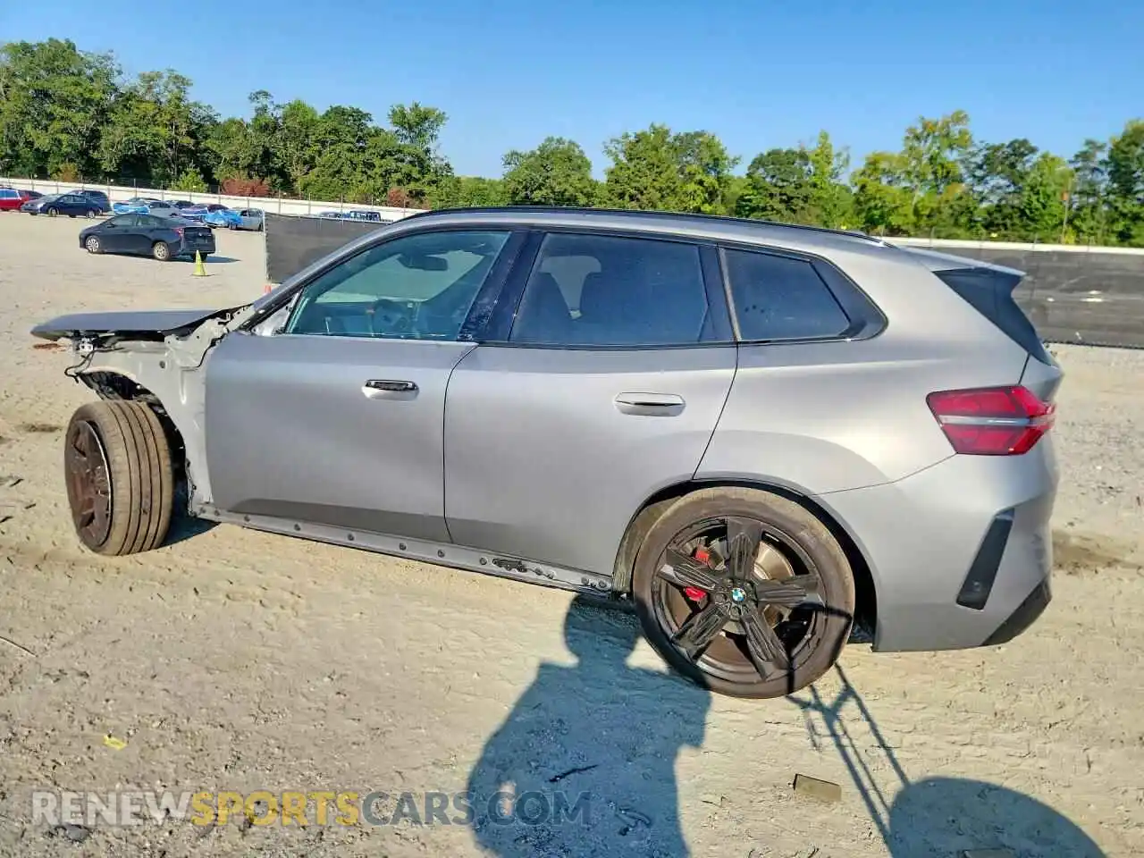2 Фотография поврежденного автомобиля 5UX73GP09T9316841 BMW X3 2026