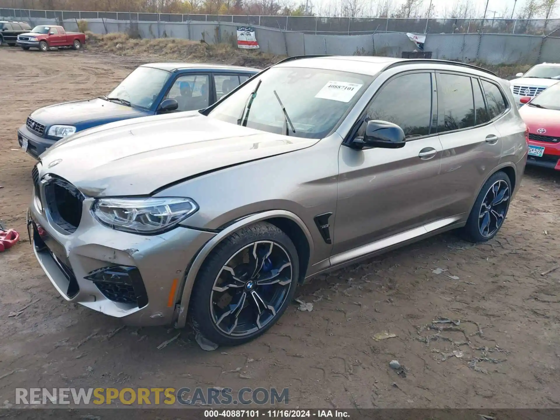 2 Photograph of a damaged car 5YMTS0C00LLT10226 BMW X3 M 2020