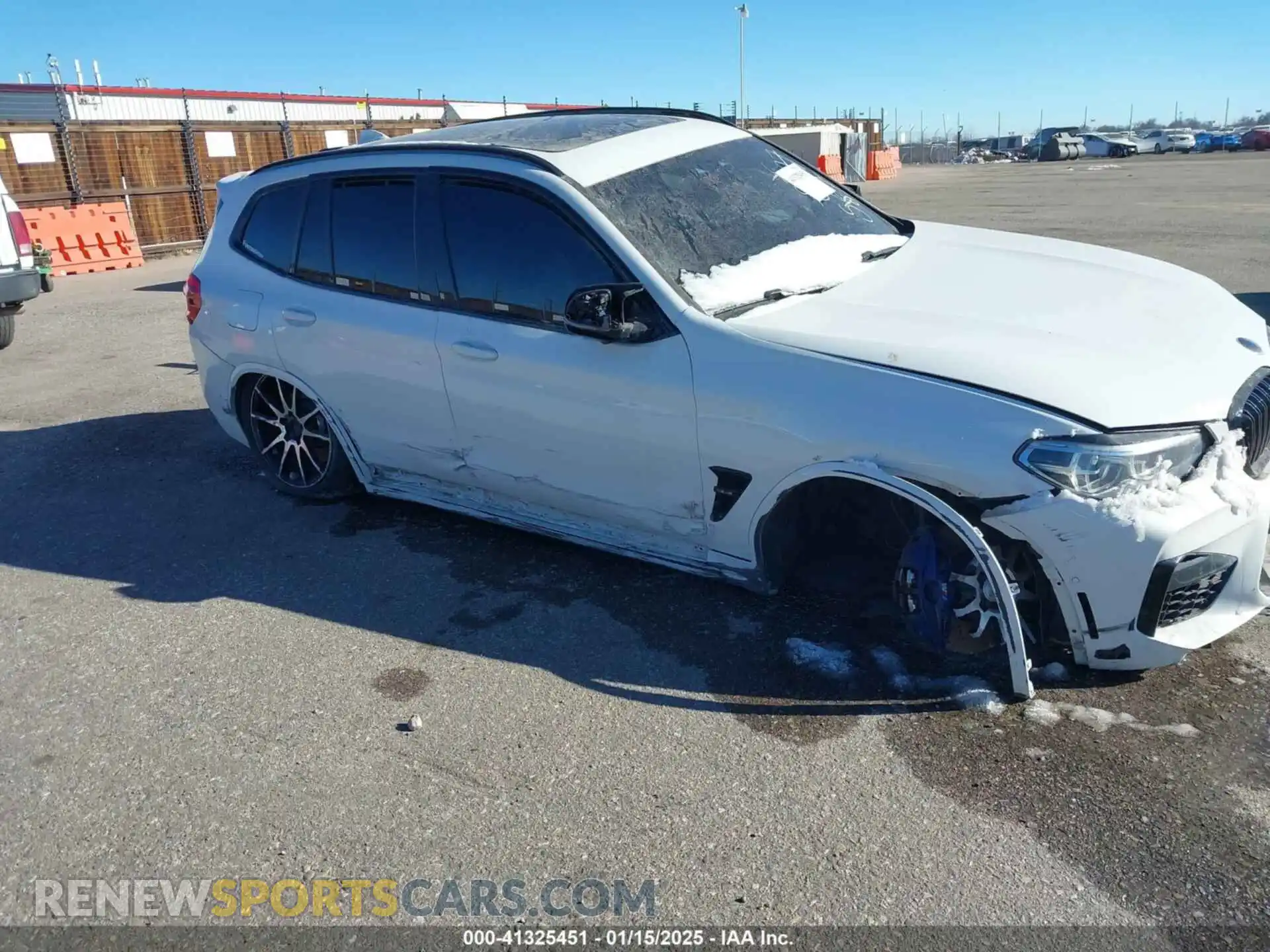 1 Photograph of a damaged car 5YMTS0C00LLT10307 BMW X3 M 2020