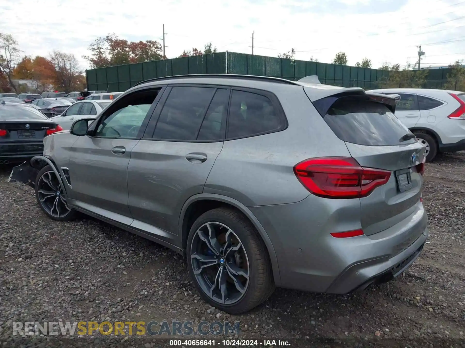 3 Photograph of a damaged car 5YMTS0C02L9B57221 BMW X3 M 2020
