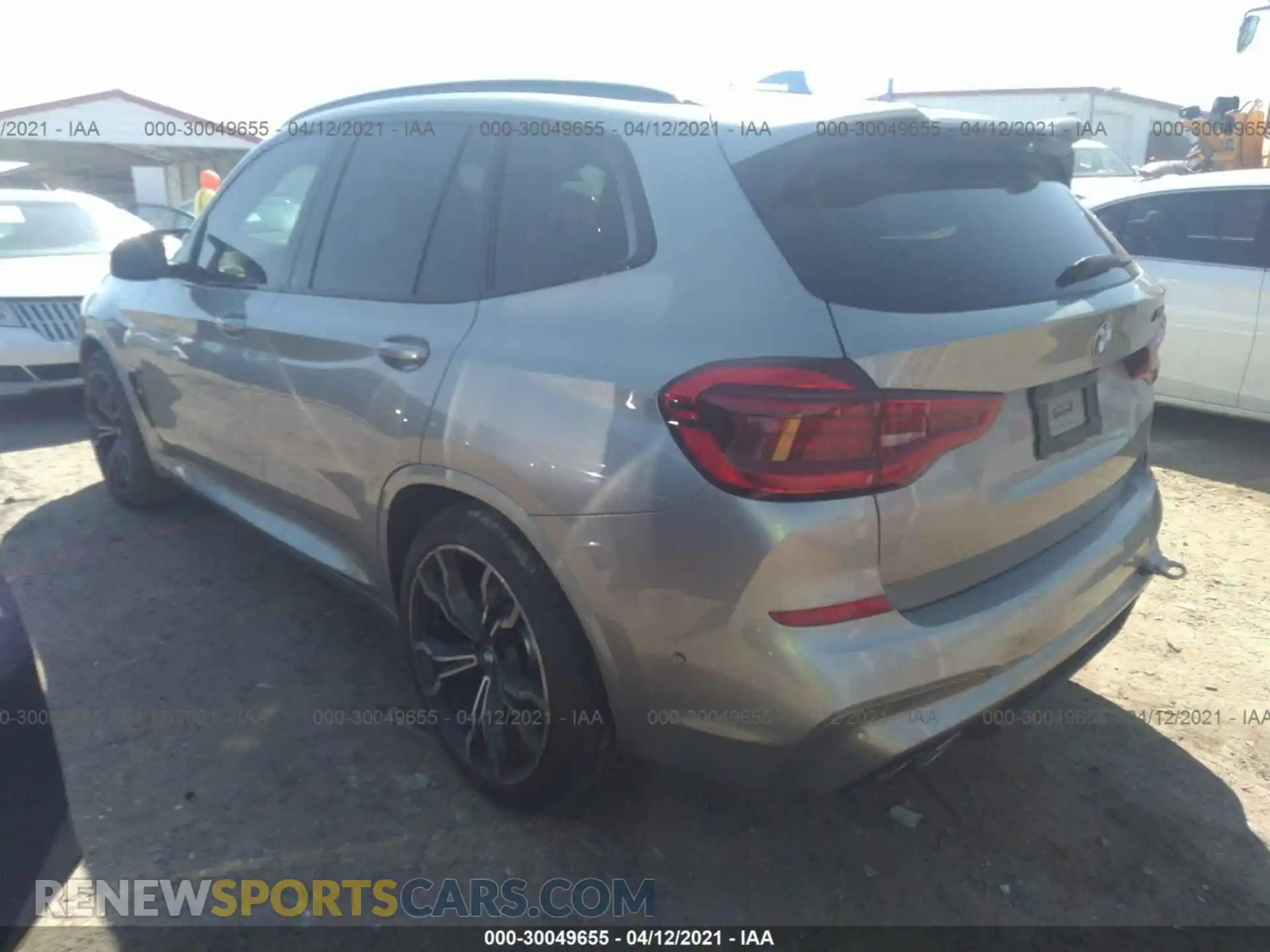 3 Photograph of a damaged car 5YMTS0C02L9B74469 BMW X3 M 2020