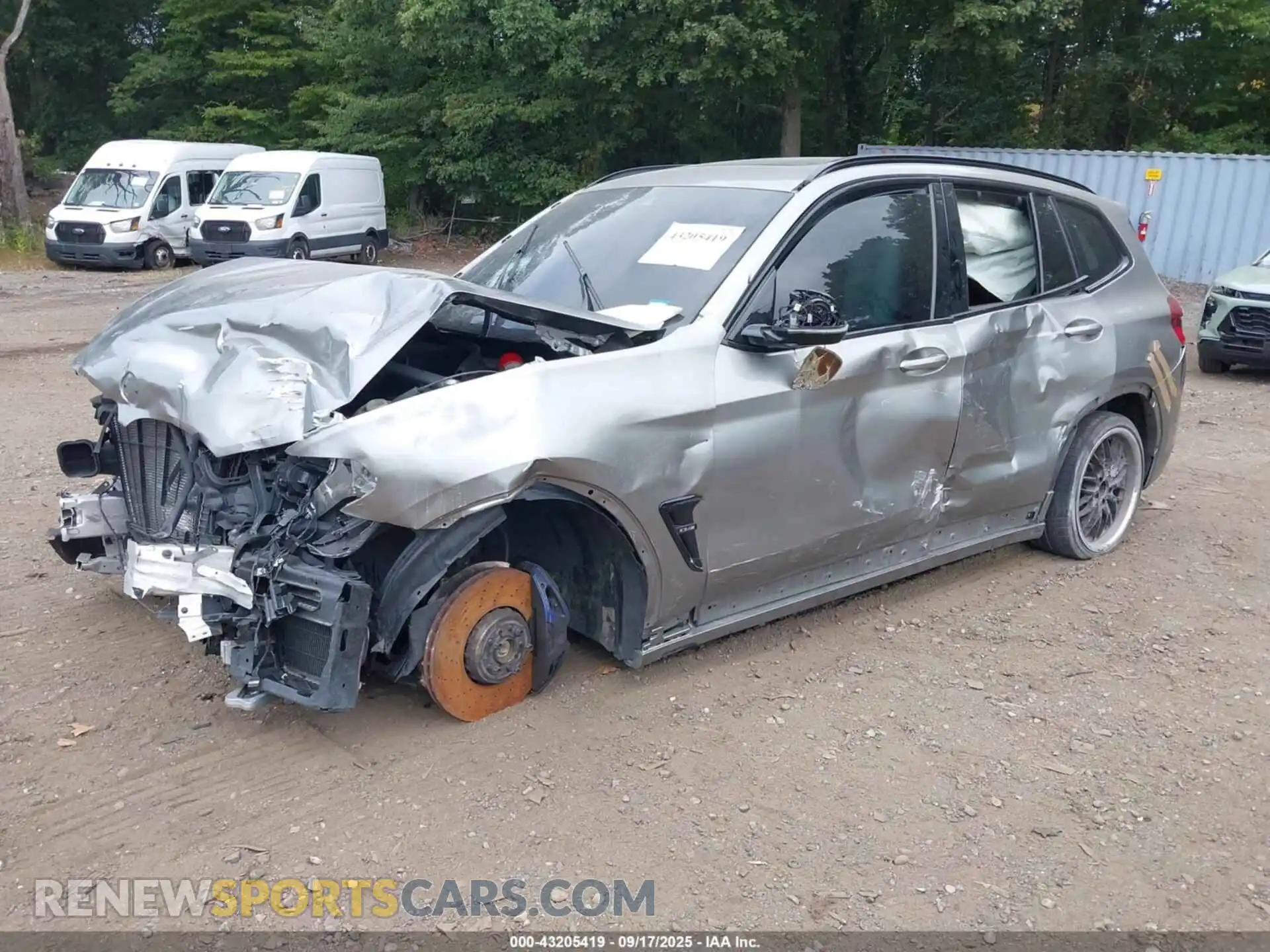 2 Photograph of a damaged car 5YMTS0C06M9H92430 BMW X3 M 2021