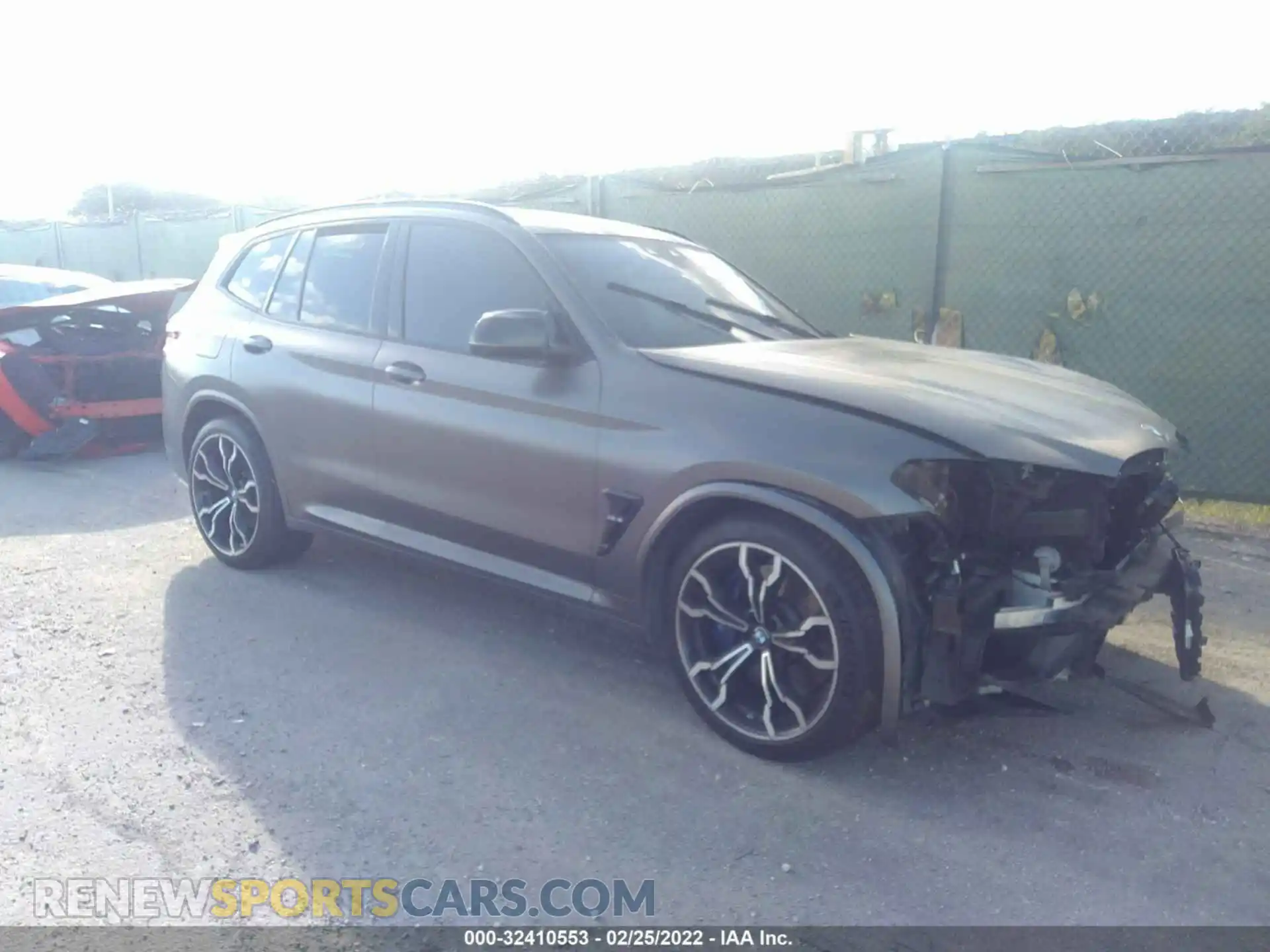 1 Photograph of a damaged car 5YMTS0C0XM9D06850 BMW X3 M 2021