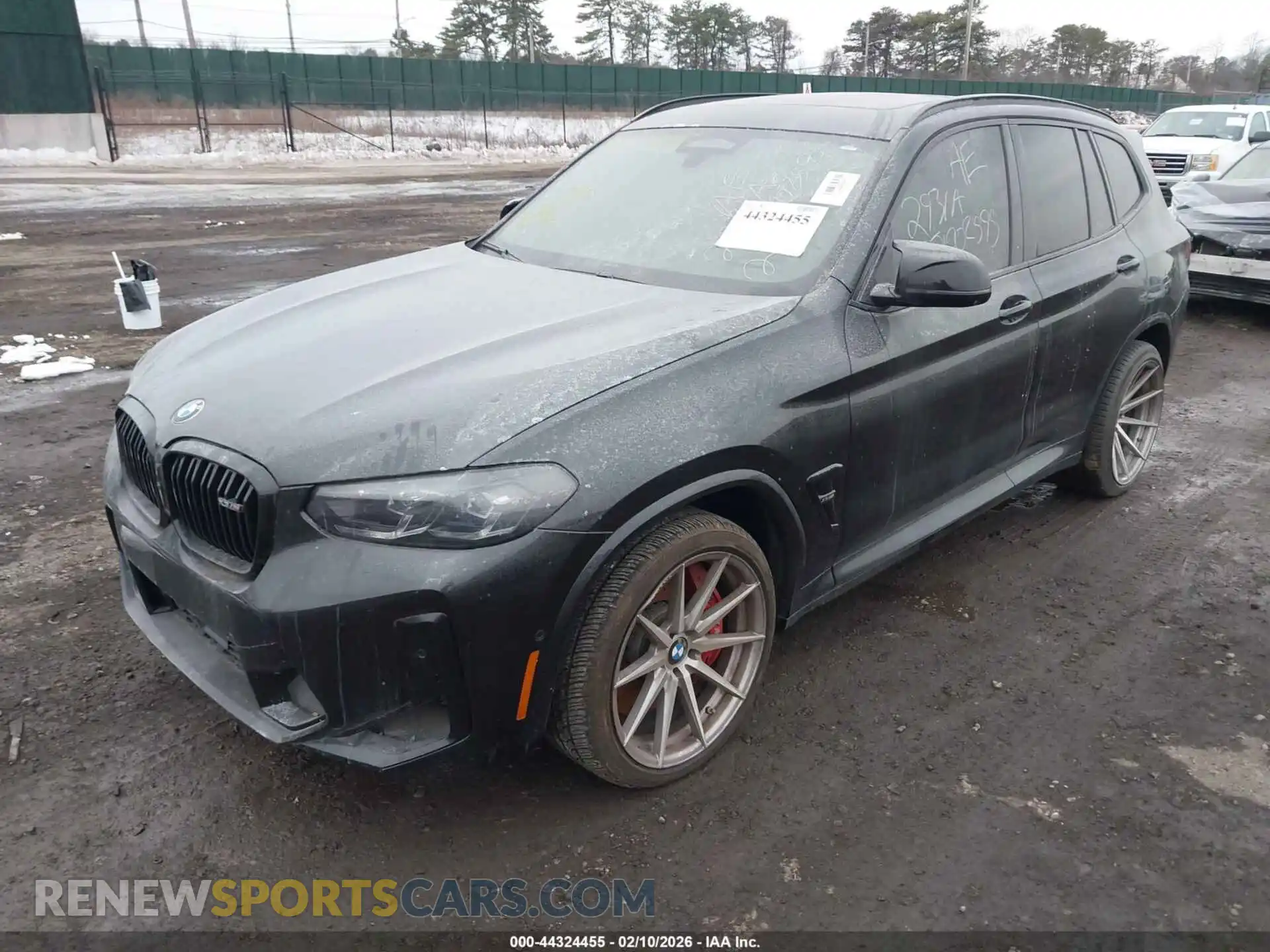 2 Photograph of a damaged car 5YM13EC00R9U41079 BMW X3 M 2024