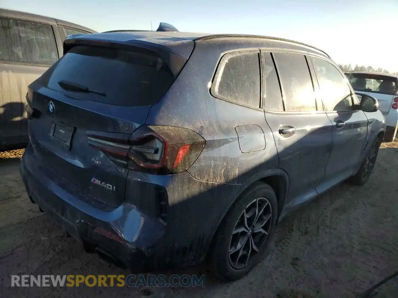 3 Photograph of a damaged car 5UX83DP08P9N63373 BMW X3 M40I 2023