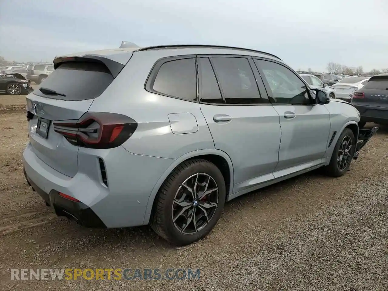 3 Photograph of a damaged car 5UX83DP09P9N56383 BMW X3 M40I 2023