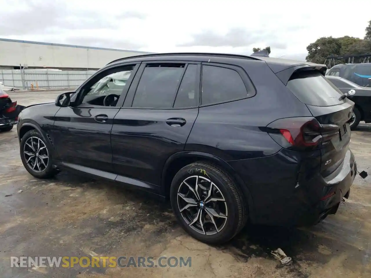 2 Photograph of a damaged car 5UX83DP07R9T83773 BMW X3 M40I 2024