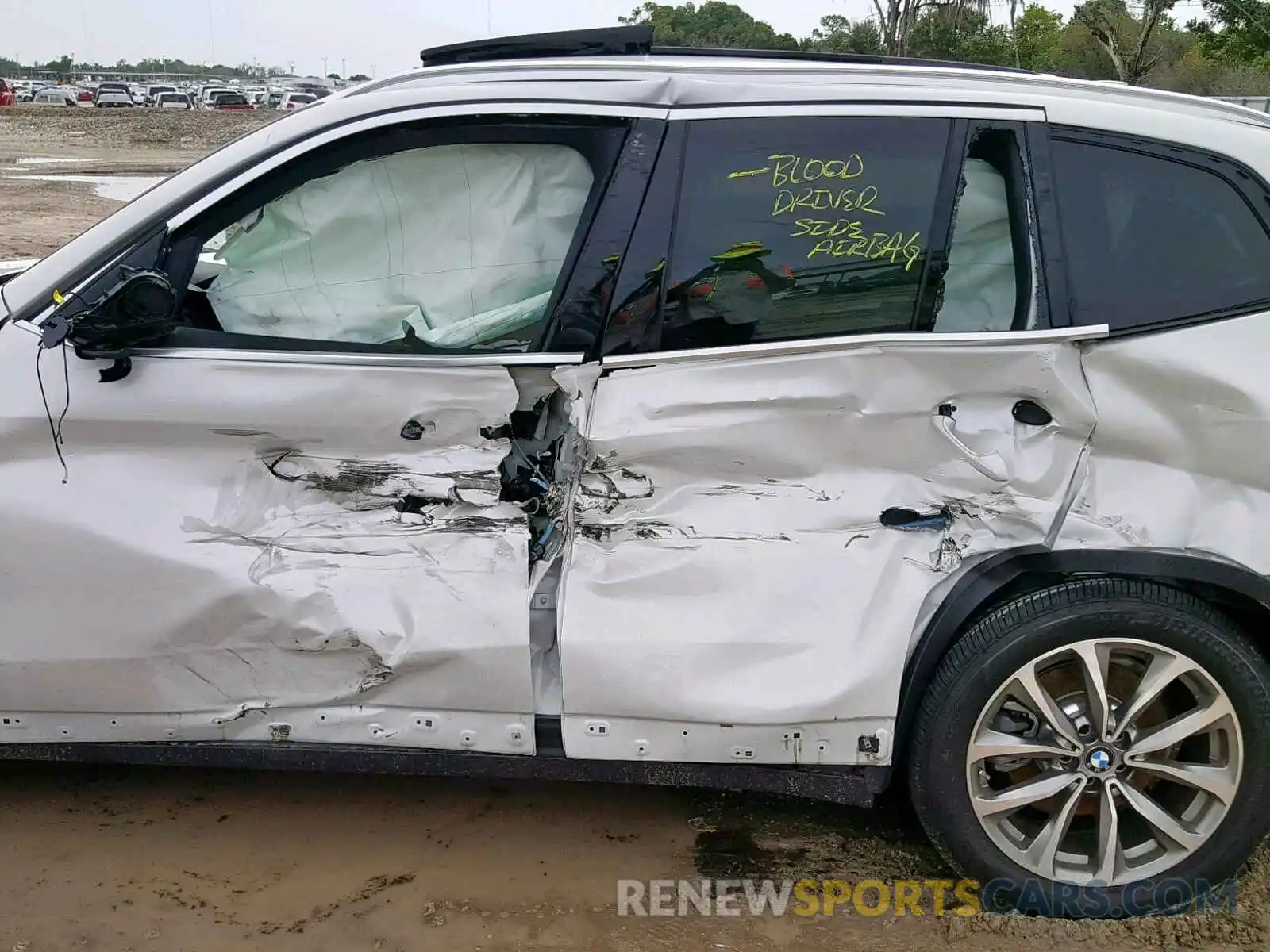 9 Photograph of a damaged car 5UXTR7C50KLF37523 BMW X3 SDRIVE3 2019