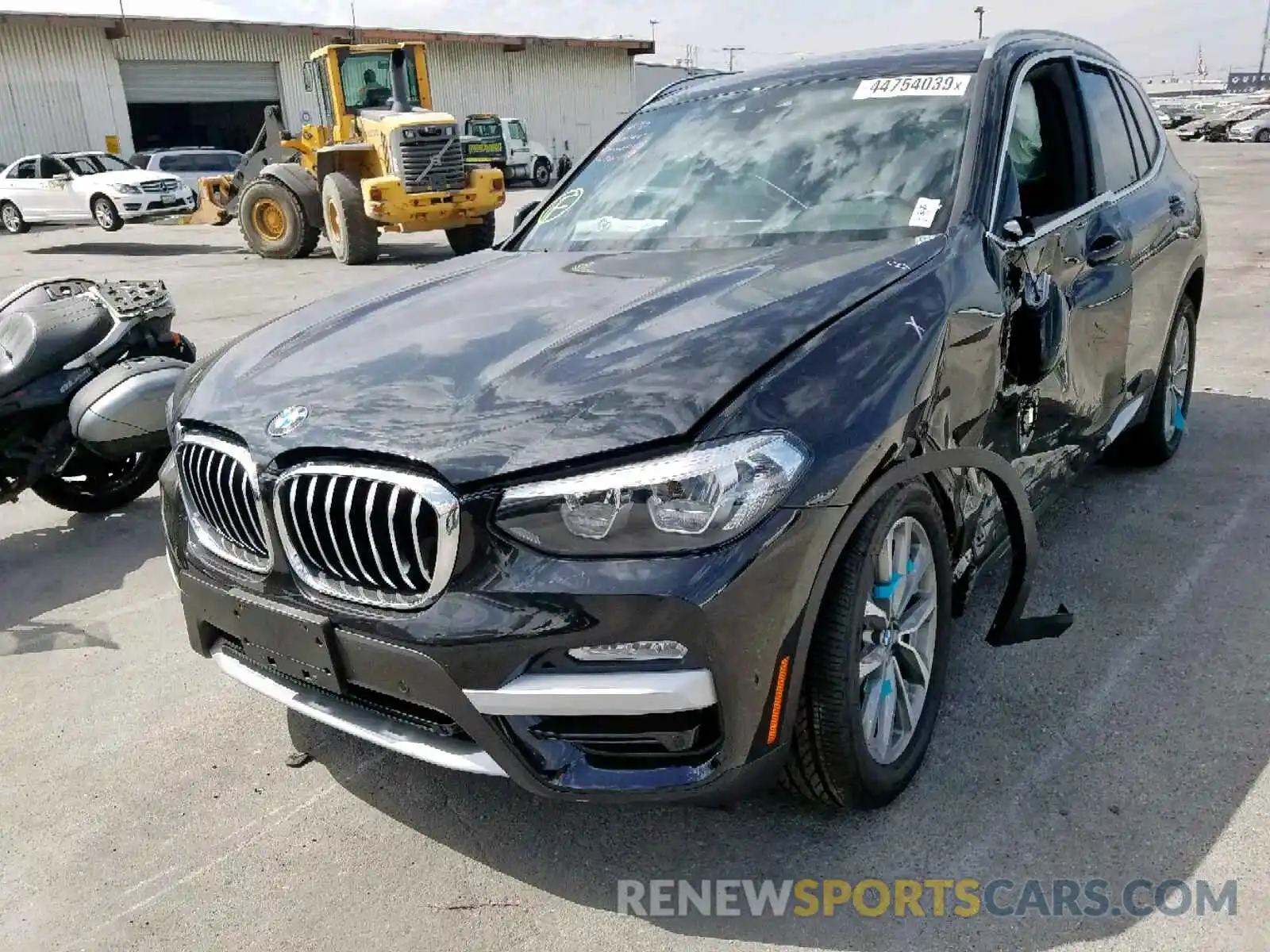 2 Photograph of a damaged car 5UXTR7C51KLR46675 BMW X3 SDRIVE3 2019