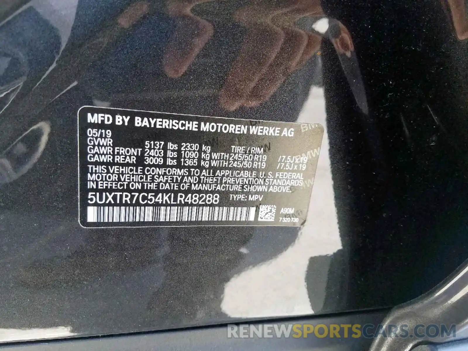 10 Photograph of a damaged car 5UXTR7C54KLR48288 BMW X3 SDRIVE3 2019