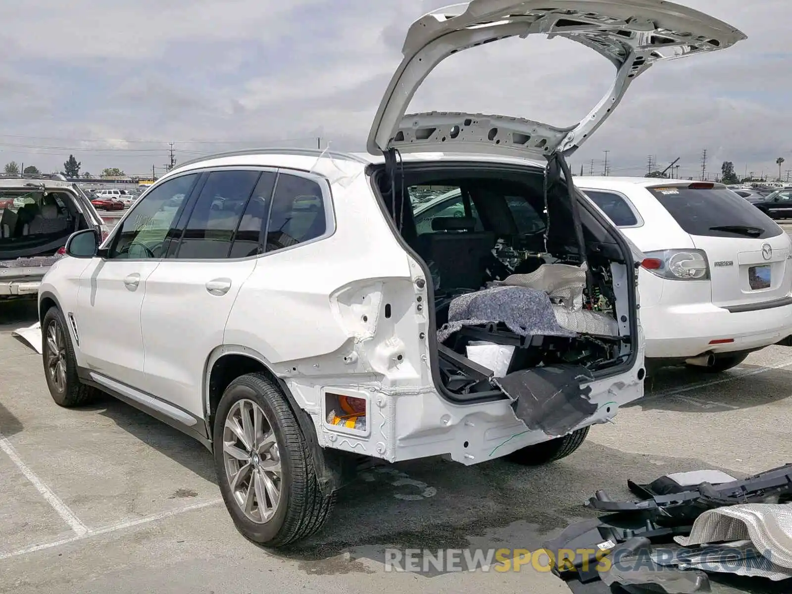 3 Photograph of a damaged car 5UXTR7C56KLF32892 BMW X3 SDRIVE3 2019