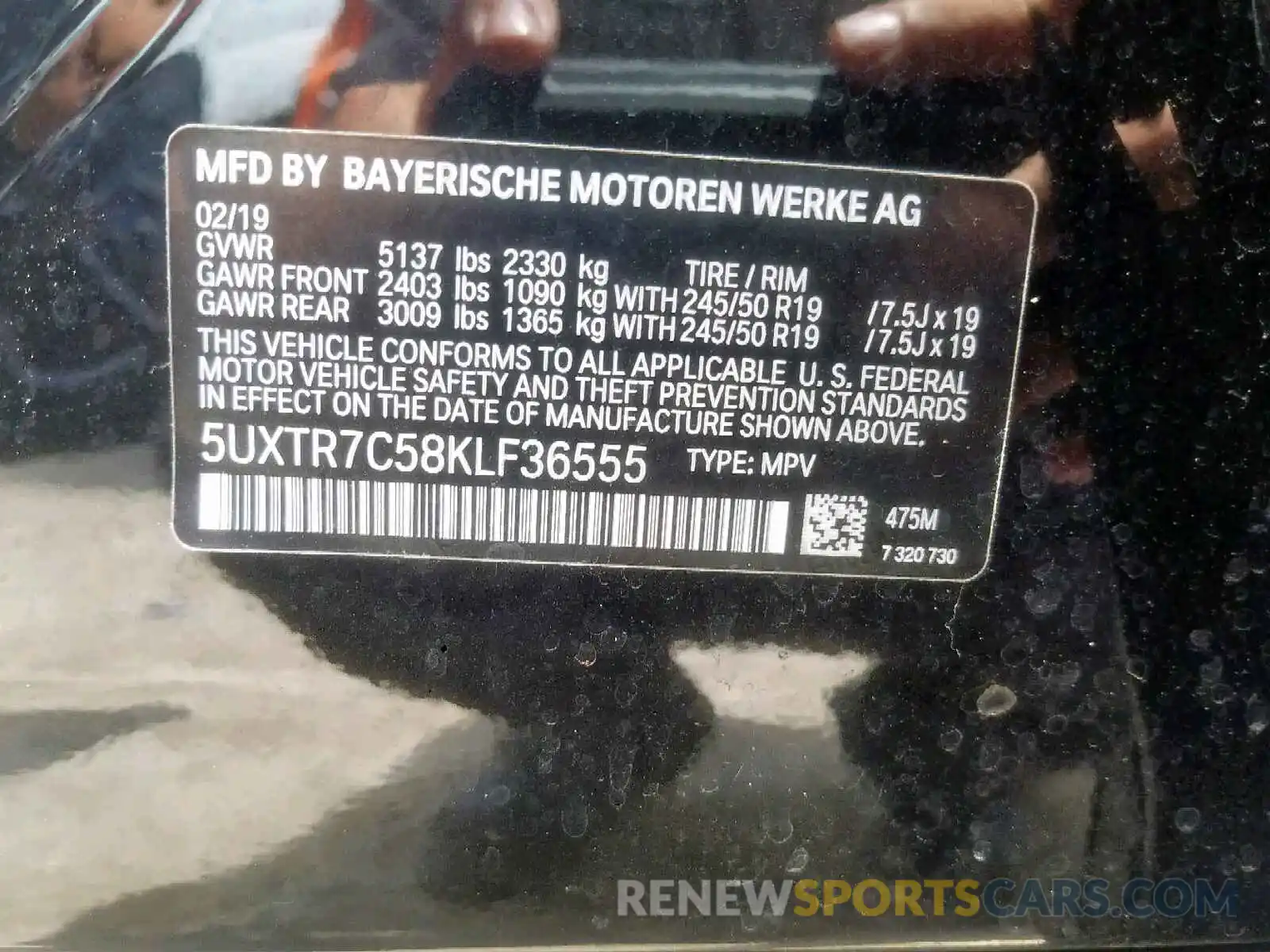 10 Photograph of a damaged car 5UXTR7C58KLF36555 BMW X3 SDRIVE3 2019