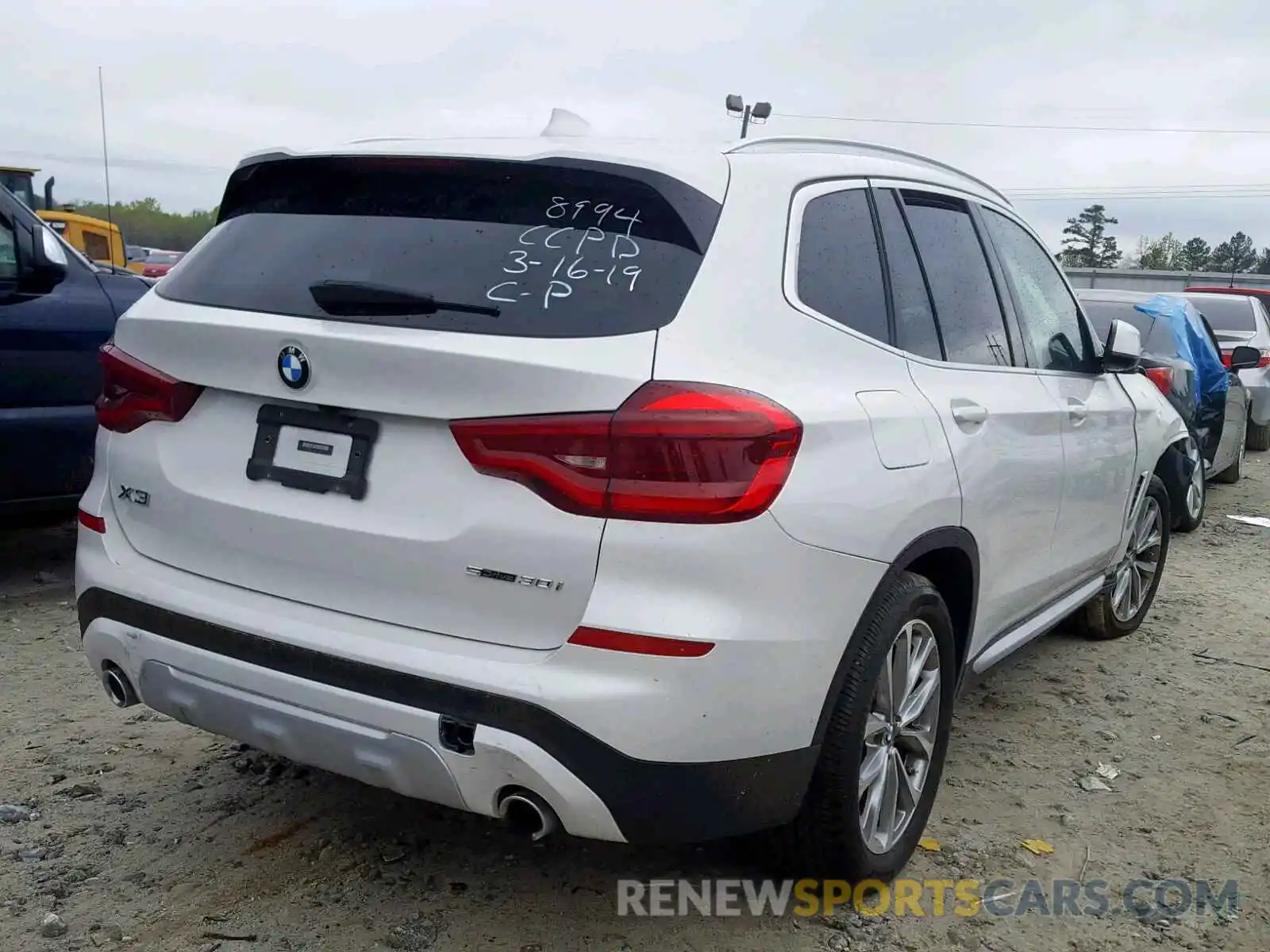 4 Photograph of a damaged car 5UXTR7C59KLE88984 BMW X3 SDRIVE3 2019