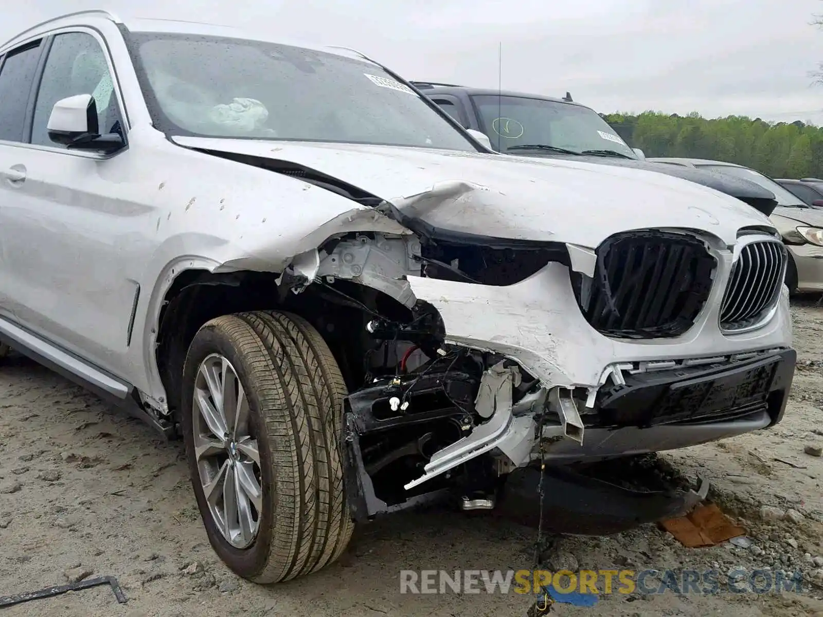 9 Photograph of a damaged car 5UXTR7C59KLE88984 BMW X3 SDRIVE3 2019