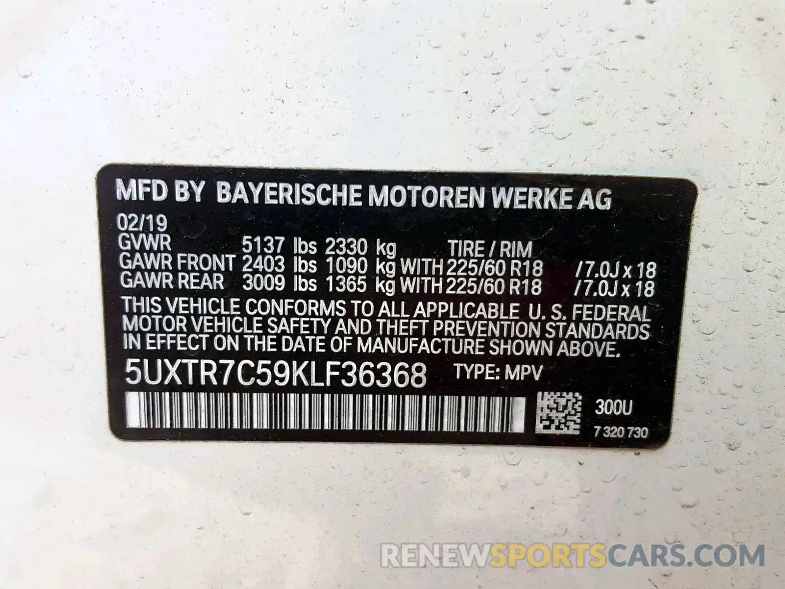 10 Photograph of a damaged car 5UXTR7C59KLF36368 BMW X3 SDRIVE3 2019
