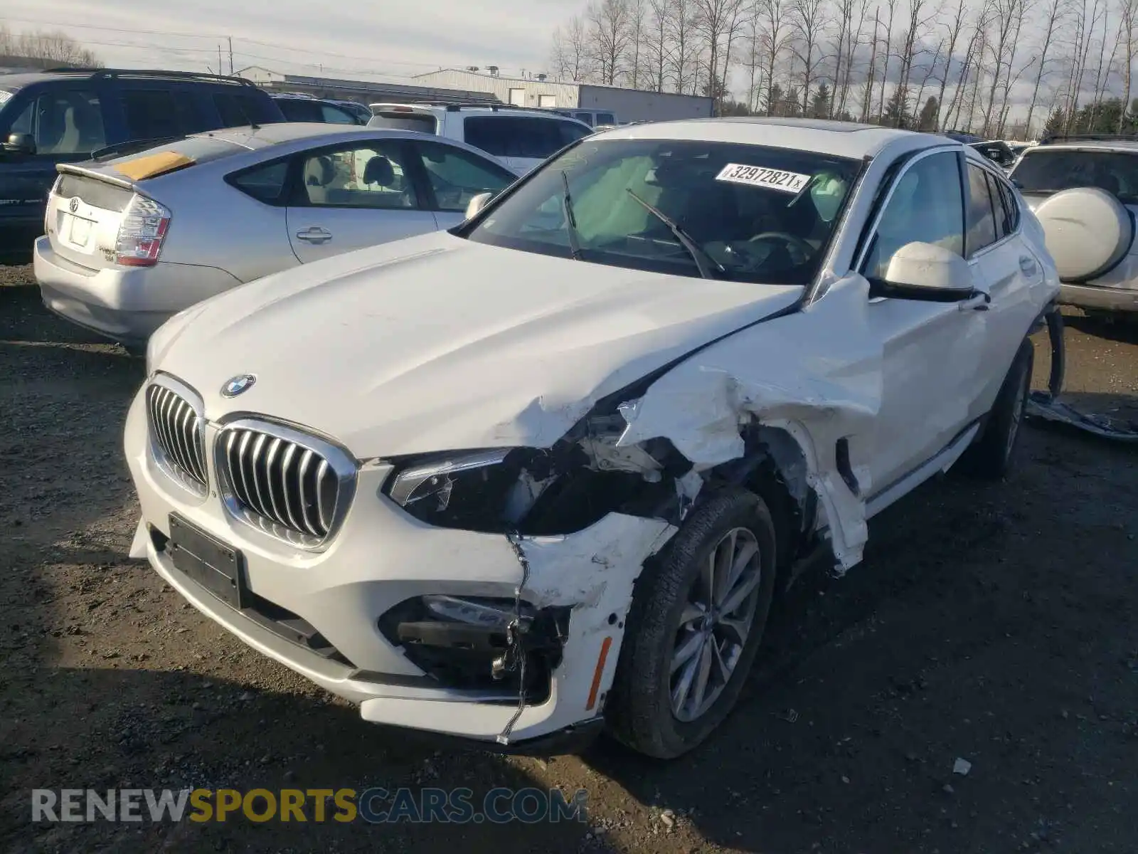2 Фотография поврежденного автомобиля 5UXUJ3C50KLA58460 BMW X4 2019