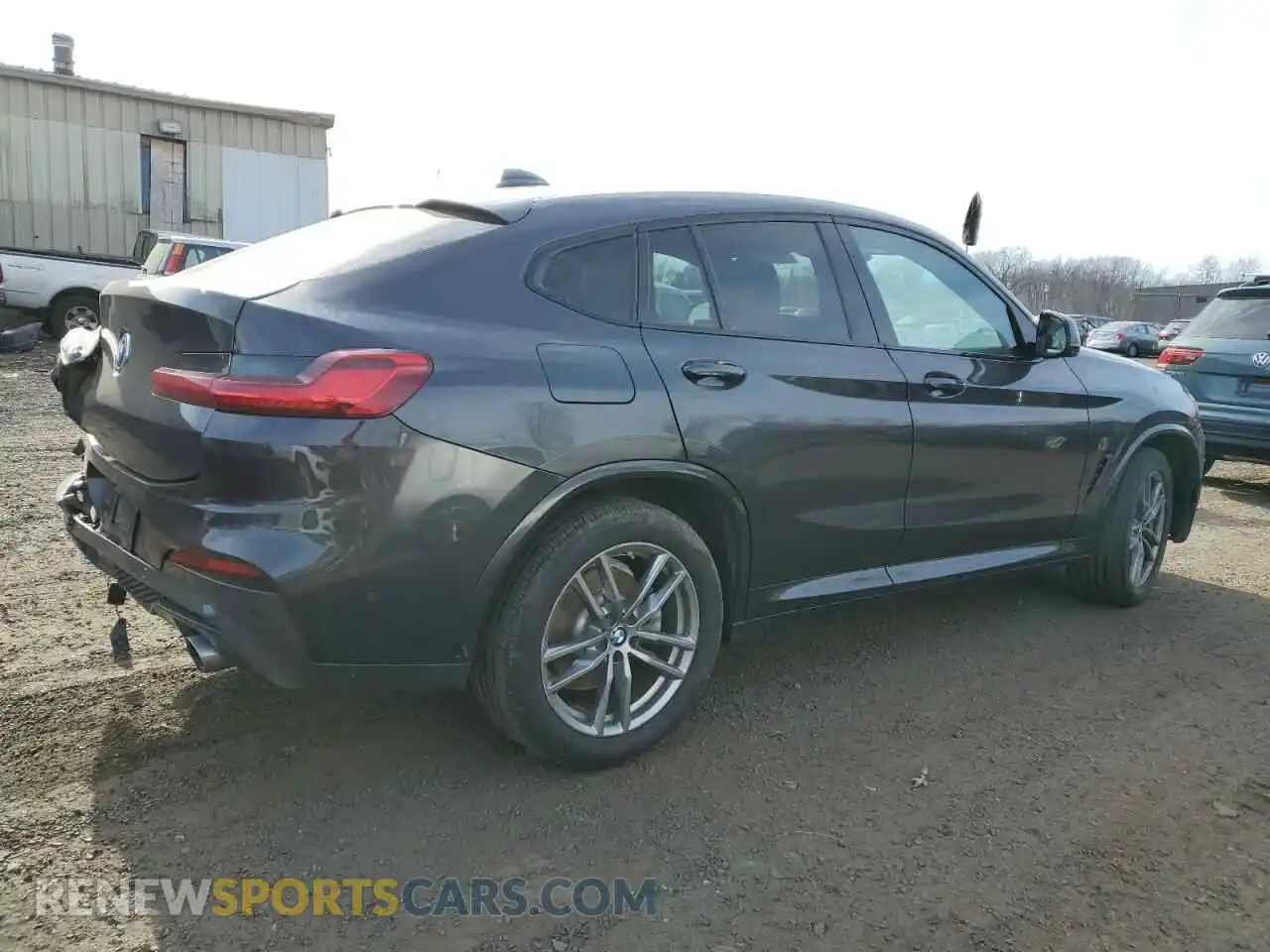 3 Photograph of a damaged car 5UXUJ3C5XKLG55647 BMW X4 2019