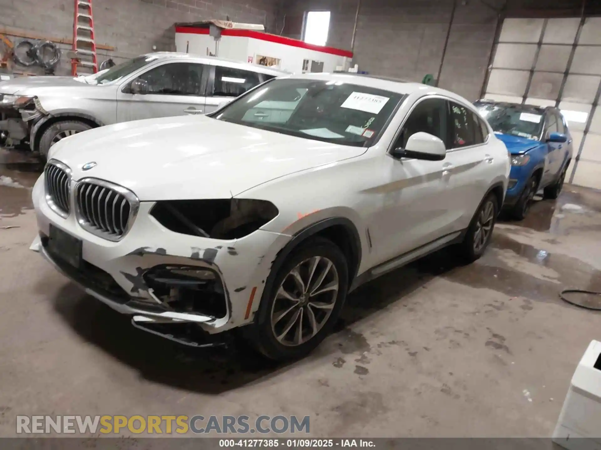 2 Photograph of a damaged car 5UXUJ3C5XKLG57298 BMW X4 2019