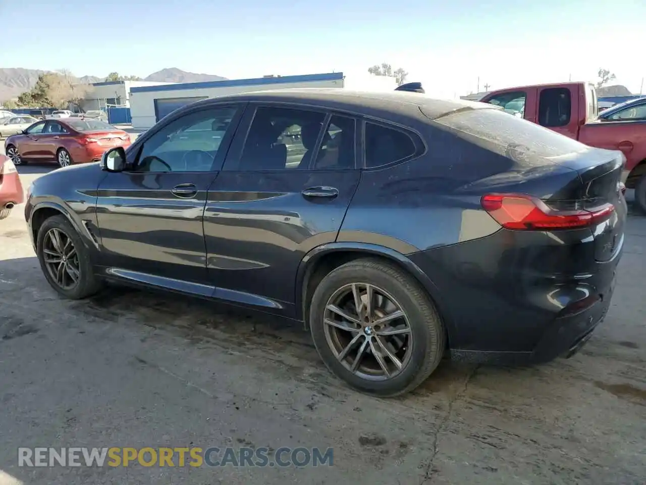 2 Photograph of a damaged car 5UXUJ5C50K9A33129 BMW X4 2019