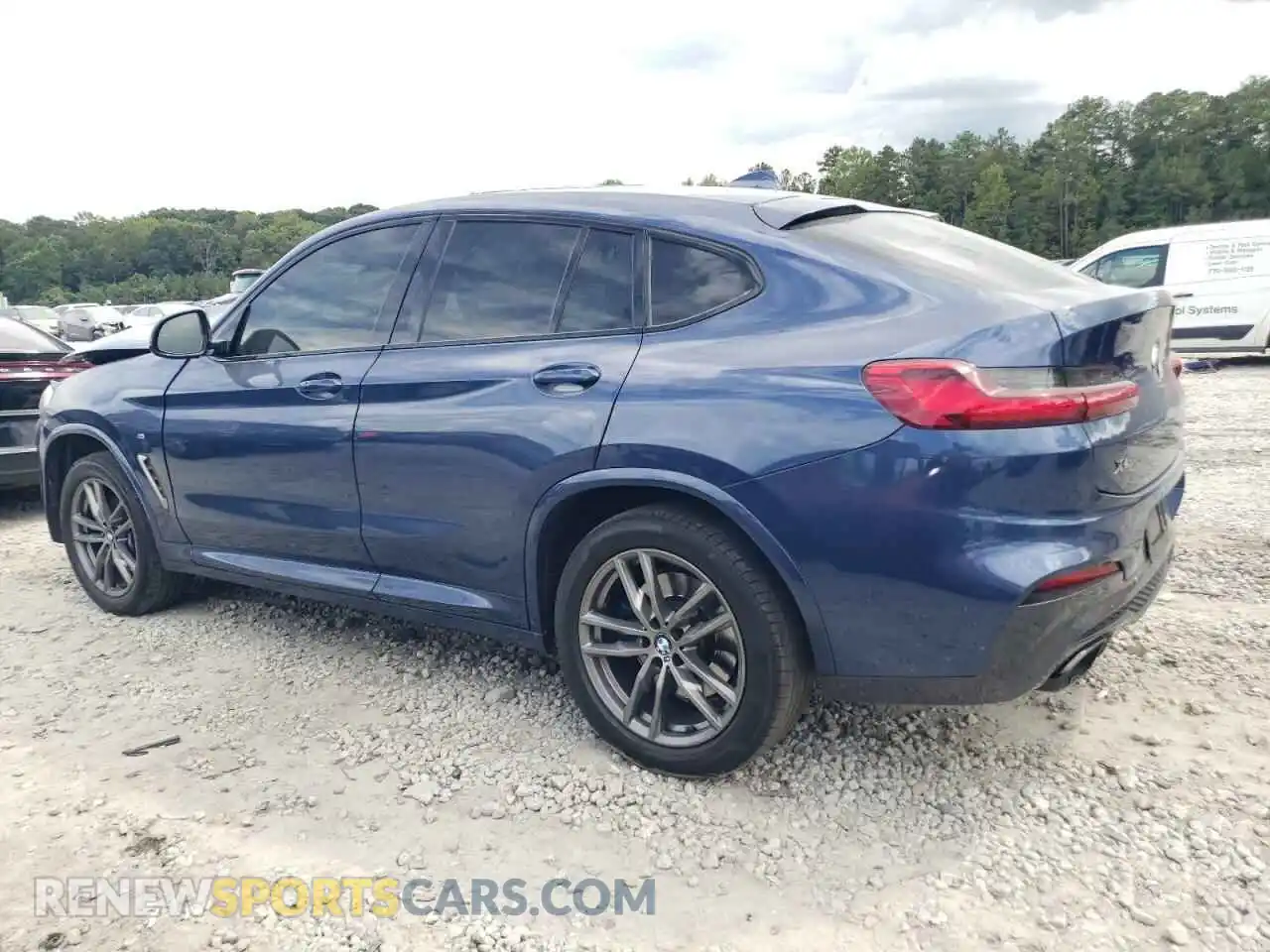2 Photograph of a damaged car 5UXUJ5C53KLJ64409 BMW X4 2019