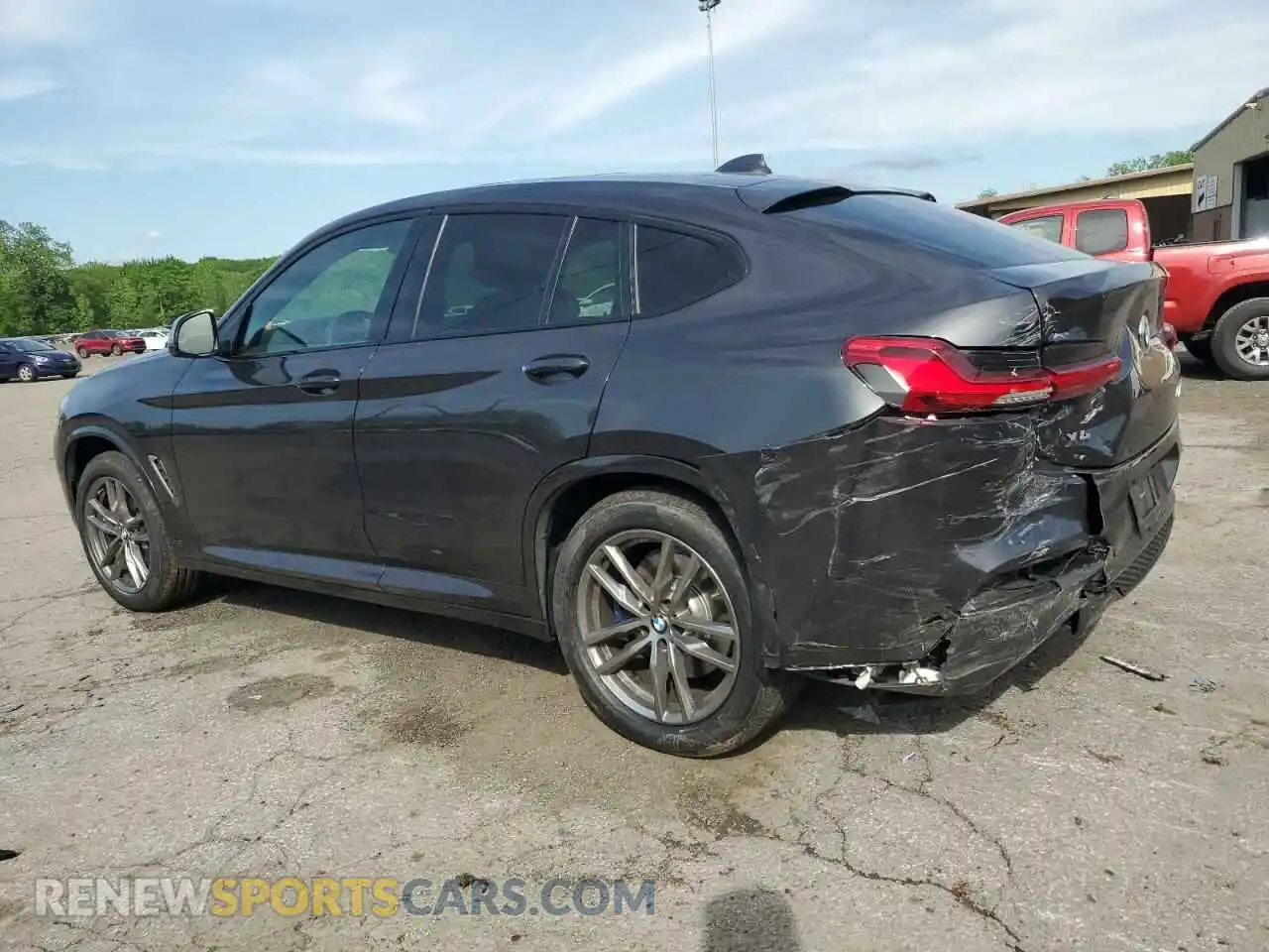 2 Photograph of a damaged car 5UXUJ5C58KLJ64003 BMW X4 2019