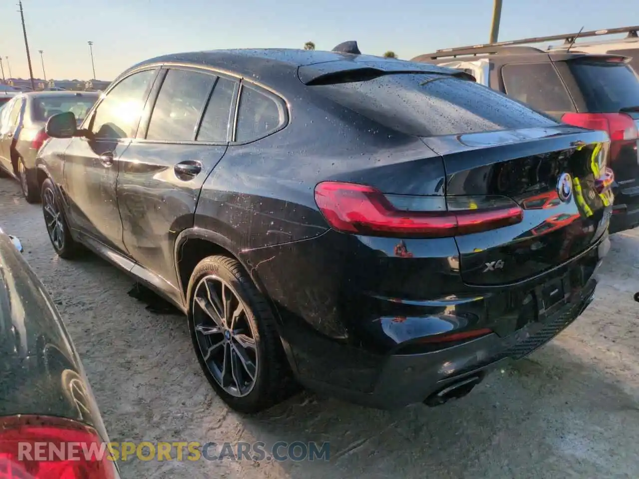 2 fotografías del automóvil dañado 5UXUJ5C59KLJ62521 BMW X4 2019